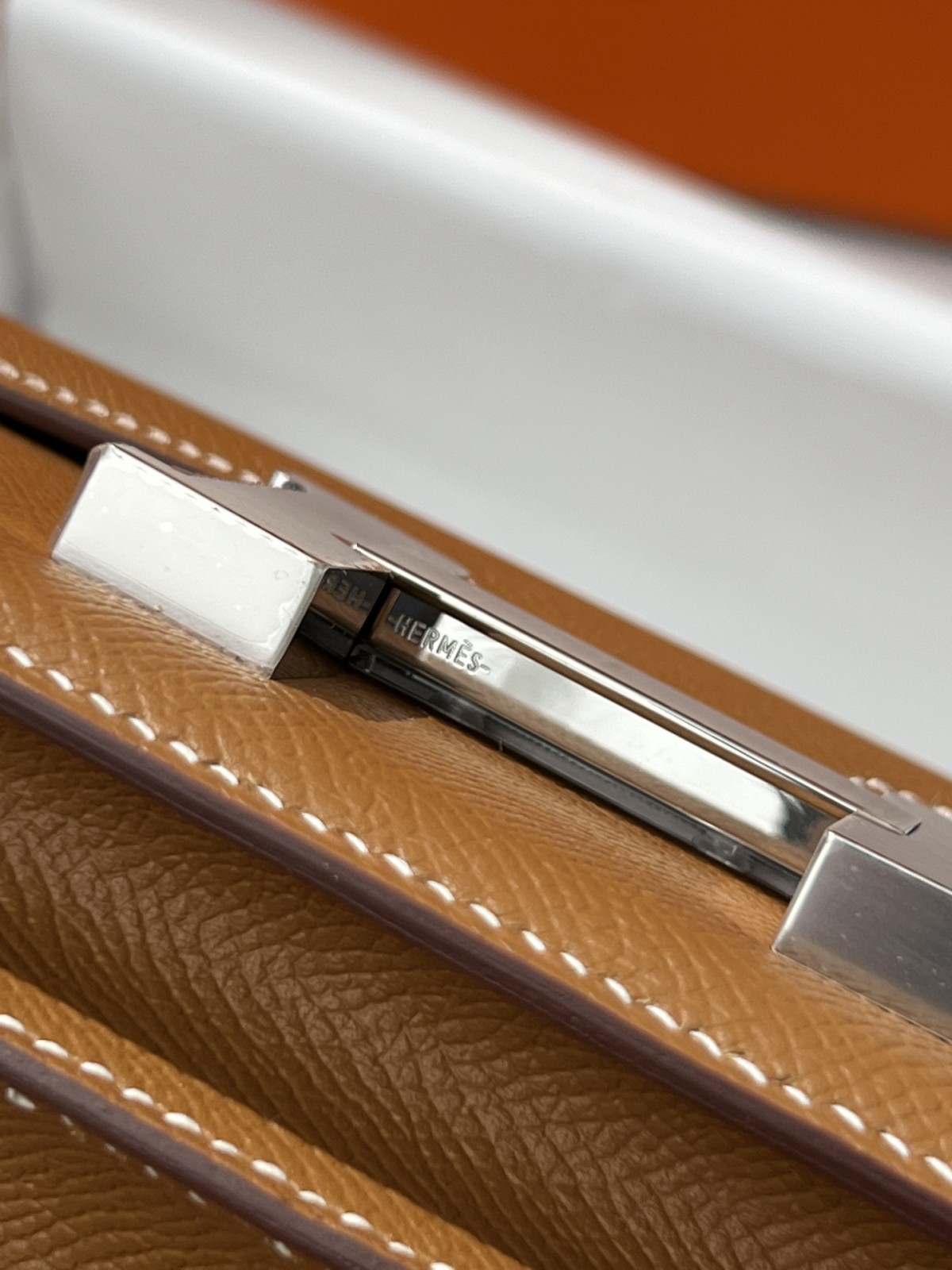 Shebag VS Authentic! Hermes Constance 19 in golden brown (2024 Sep updated)-Best Quality Fake designer Bag Review, Replica designer bag ru