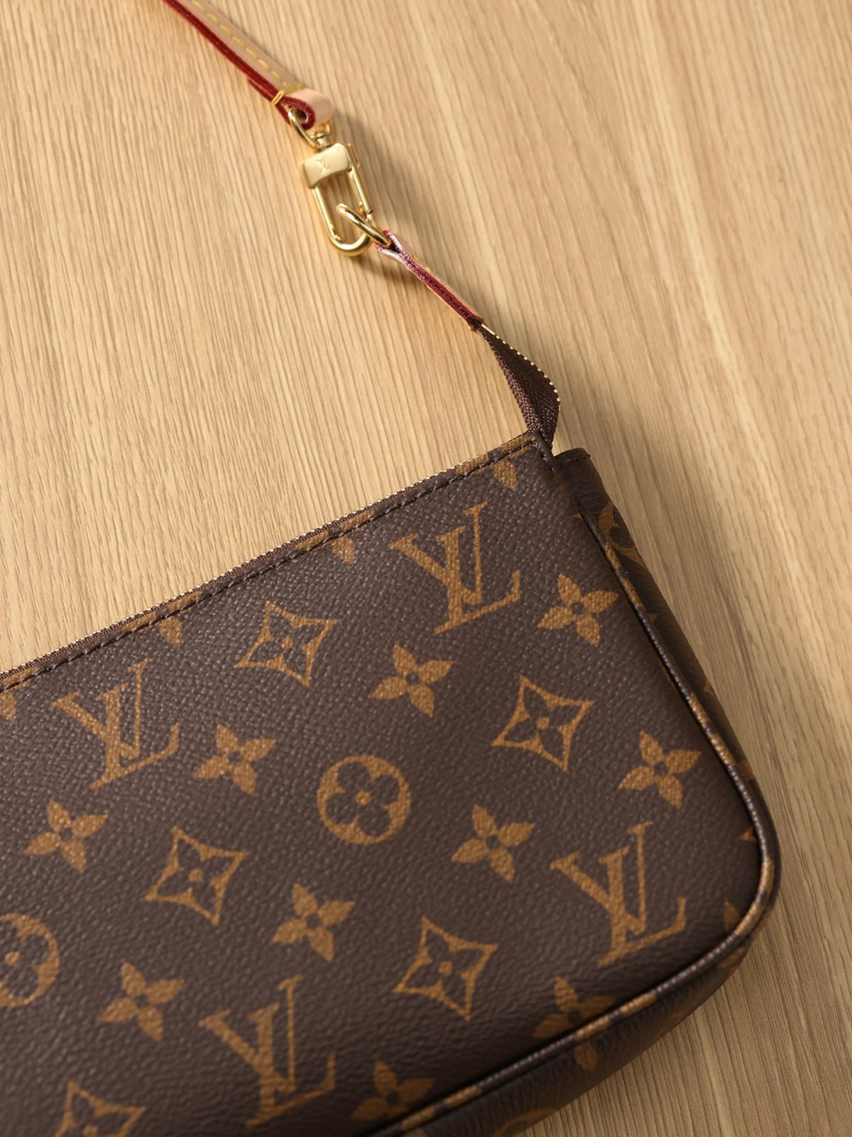 Shebag Louis Vuitton M40712 Pochette accessory bag full review(2024 Sep updated)-Best Quality Fake designer Bag Review, Replica designer bag ru Shebag Louis Vuitton M40712 Pochette accessory bag full review(2024 Sep updated)-Best Quality Fake designer Bag Review, Replica designer bag ru