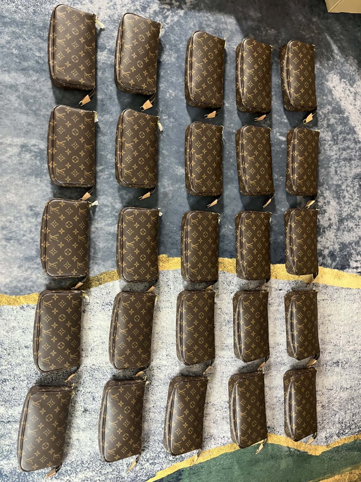 Shebag Louis Vuitton M40712 Pochette accessory bag full review(2024 Sep updated)-Best Quality Fake designer Bag Review, Replica designer bag ru Shebag Louis Vuitton M40712 Pochette accessory bag full review(2024 Sep updated)-Best Quality Fake designer Bag Review, Replica designer bag ru