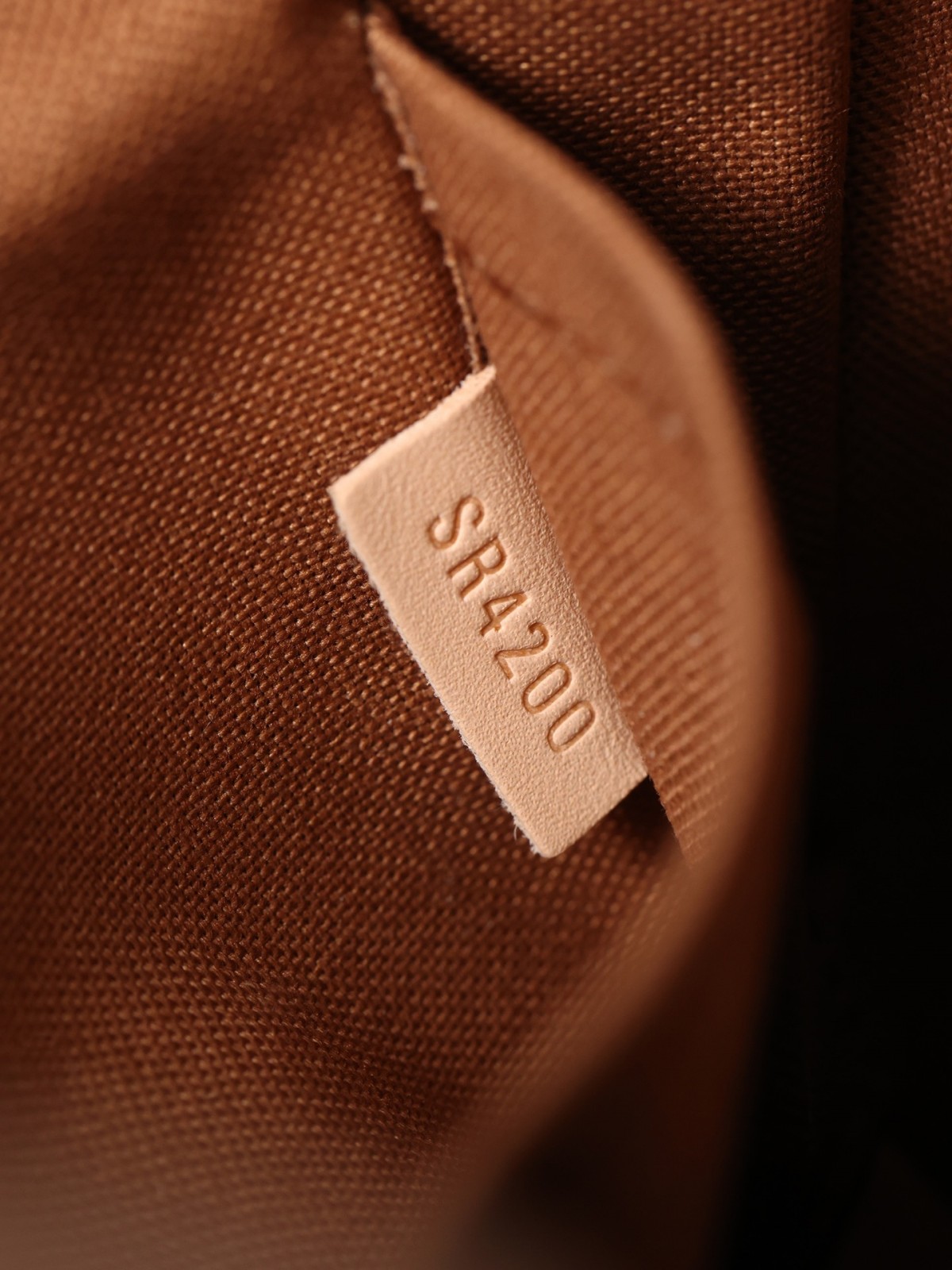 Shebag Louis Vuitton M40712 Pochette accessory bag full review(2024 Sep updated)-Best Quality Fake designer Bag Review, Replica designer bag ru Shebag Louis Vuitton M40712 Pochette accessory bag full review(2024 Sep updated)-Best Quality Fake designer Bag Review, Replica designer bag ru
