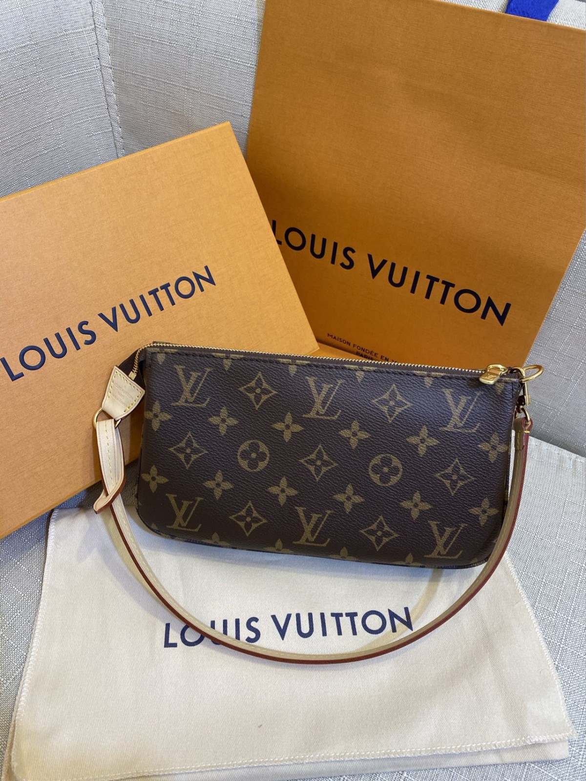 Shebag Louis Vuitton M40712 Pochette accessory bag full review(2024 Sep updated)-Best Quality Fake designer Bag Review, Replica designer bag ru Shebag Louis Vuitton M40712 Pochette accessory bag full review(2024 Sep updated)-Best Quality Fake designer Bag Review, Replica designer bag ru