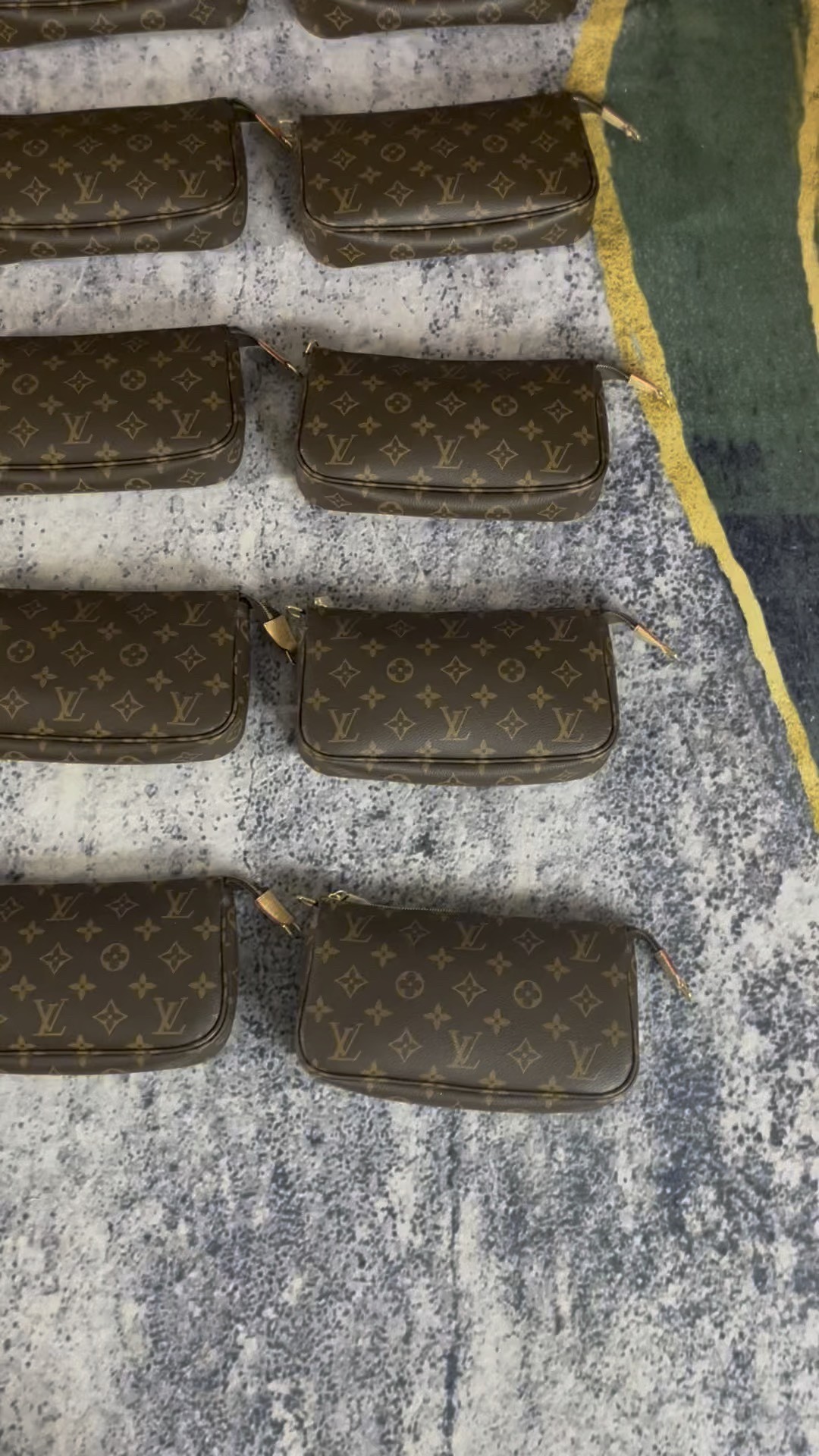 Shebag Louis Vuitton M40712 Pochette accessory bag full review(2024 Sep updated)-Best Quality Fake designer Bag Review, Replica designer bag ru Shebag Louis Vuitton M40712 Pochette accessory bag full review(2024 Sep updated)-Best Quality Fake designer Bag Review, Replica designer bag ru