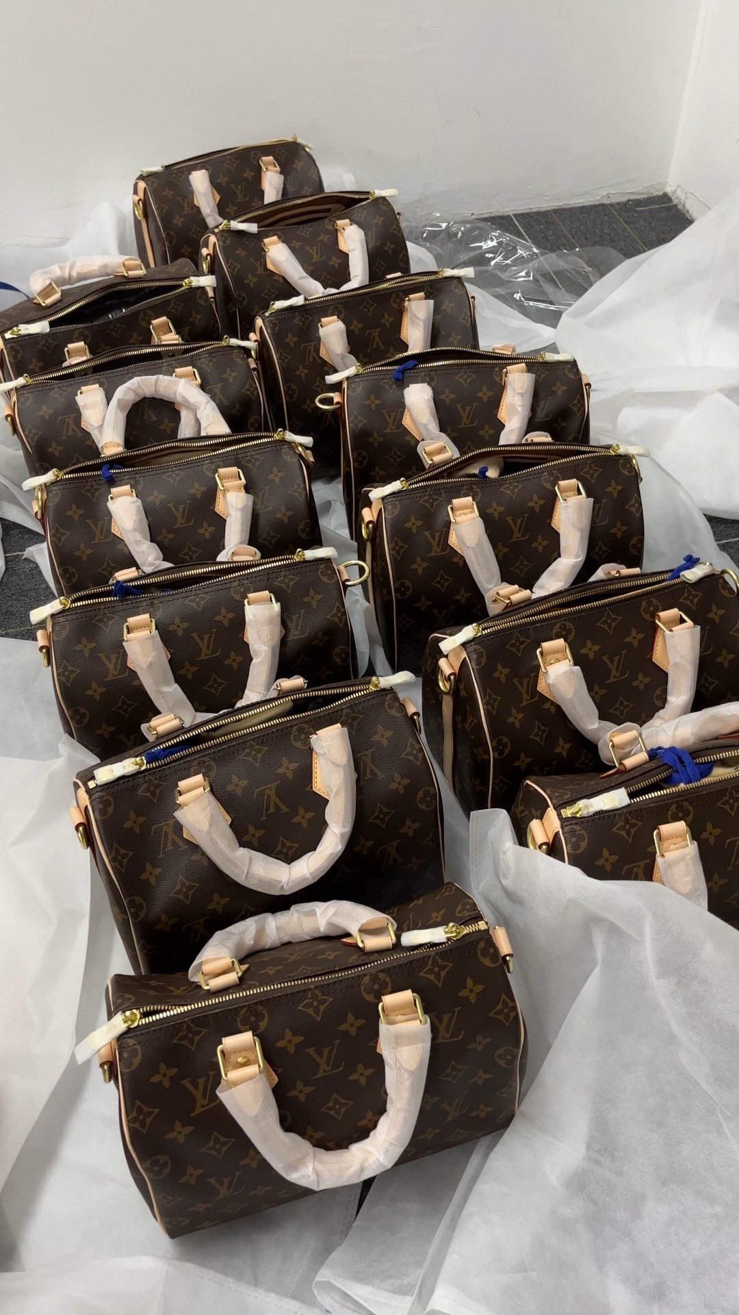 Shebag Louis Vuitton M41113 SPEEDY 25 full review (2024 Sep updated)-Best Quality Fake designer Bag Review, Replica designer bag ru Shebag Louis Vuitton M41113 SPEEDY 25 full review (2024 Sep updated)-Best Quality Fake designer Bag Review, Replica designer bag ru