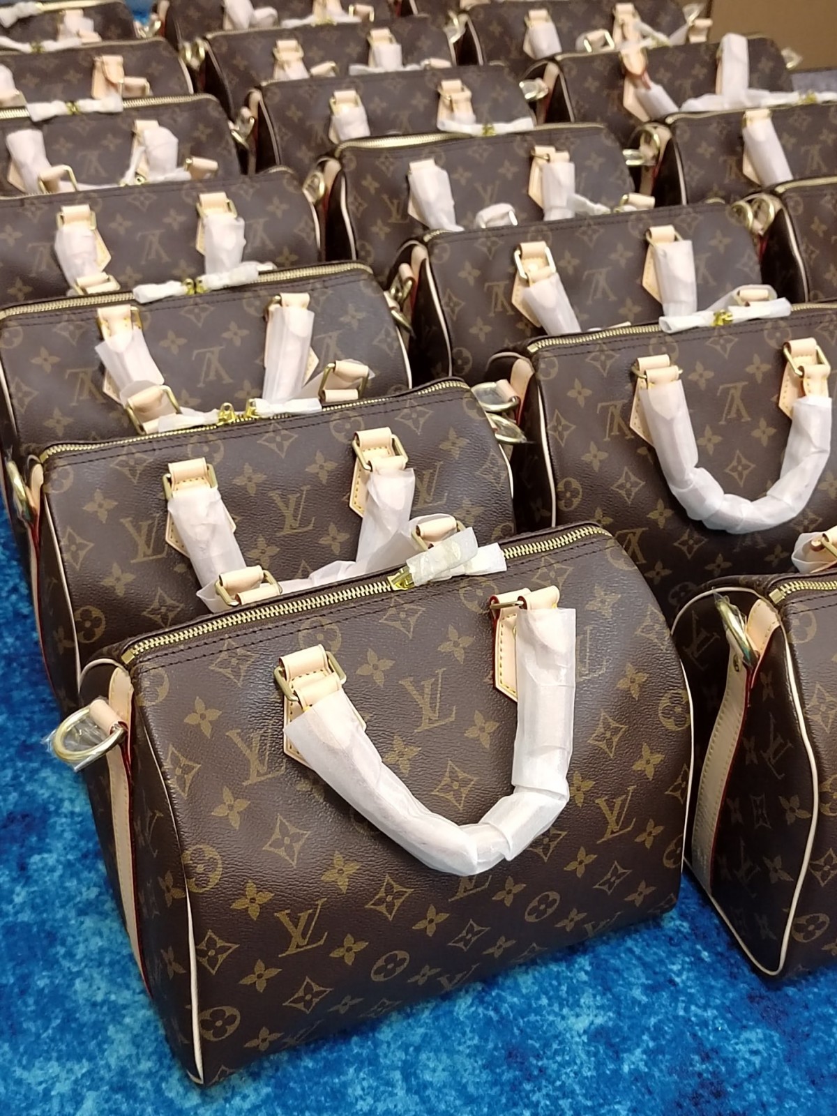 Shebag Louis Vuitton M41113 SPEEDY 25 full review (2024 Sep updated)-Best Quality Fake designer Bag Review, Replica designer bag ru Shebag Louis Vuitton M41113 SPEEDY 25 full review (2024 Sep updated)-Best Quality Fake designer Bag Review, Replica designer bag ru