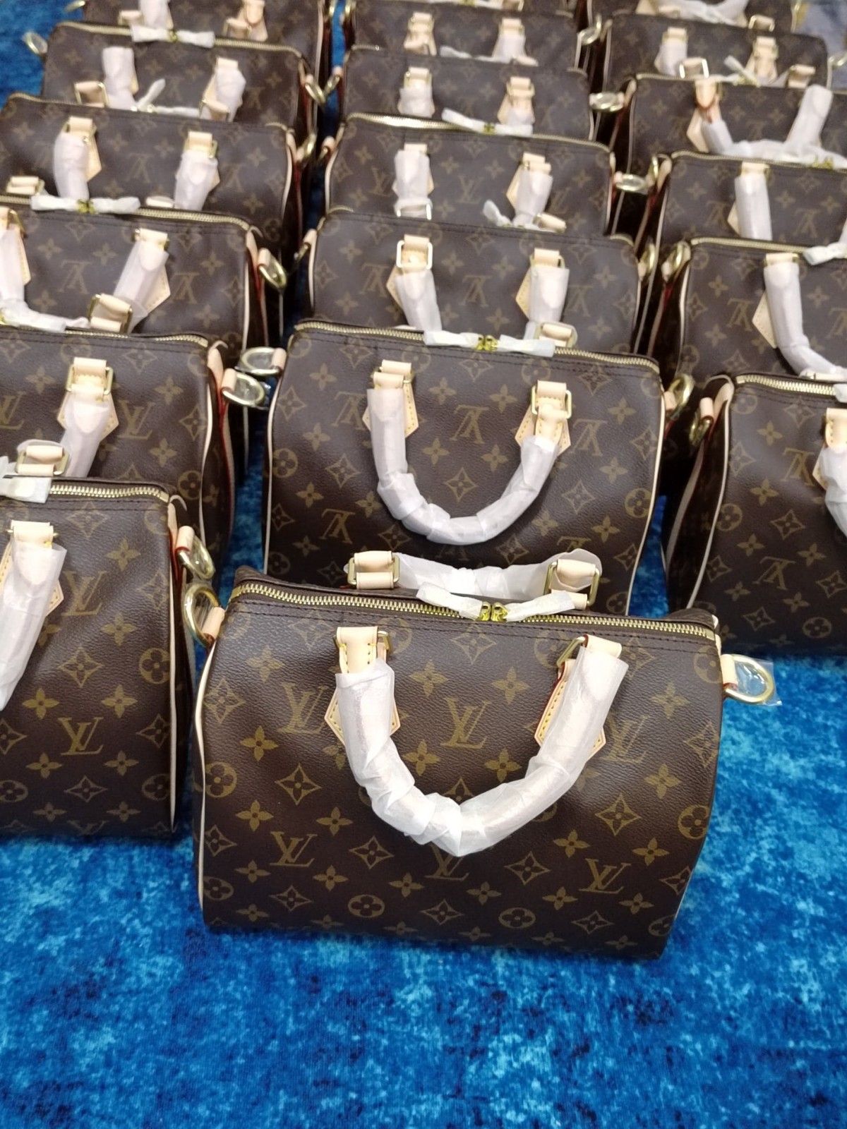 Shebag Louis Vuitton M41113 SPEEDY 25 full review (2024 Sep updated)-Best Quality Fake designer Bag Review, Replica designer bag ru Shebag Louis Vuitton M41113 SPEEDY 25 full review (2024 Sep updated)-Best Quality Fake designer Bag Review, Replica designer bag ru
