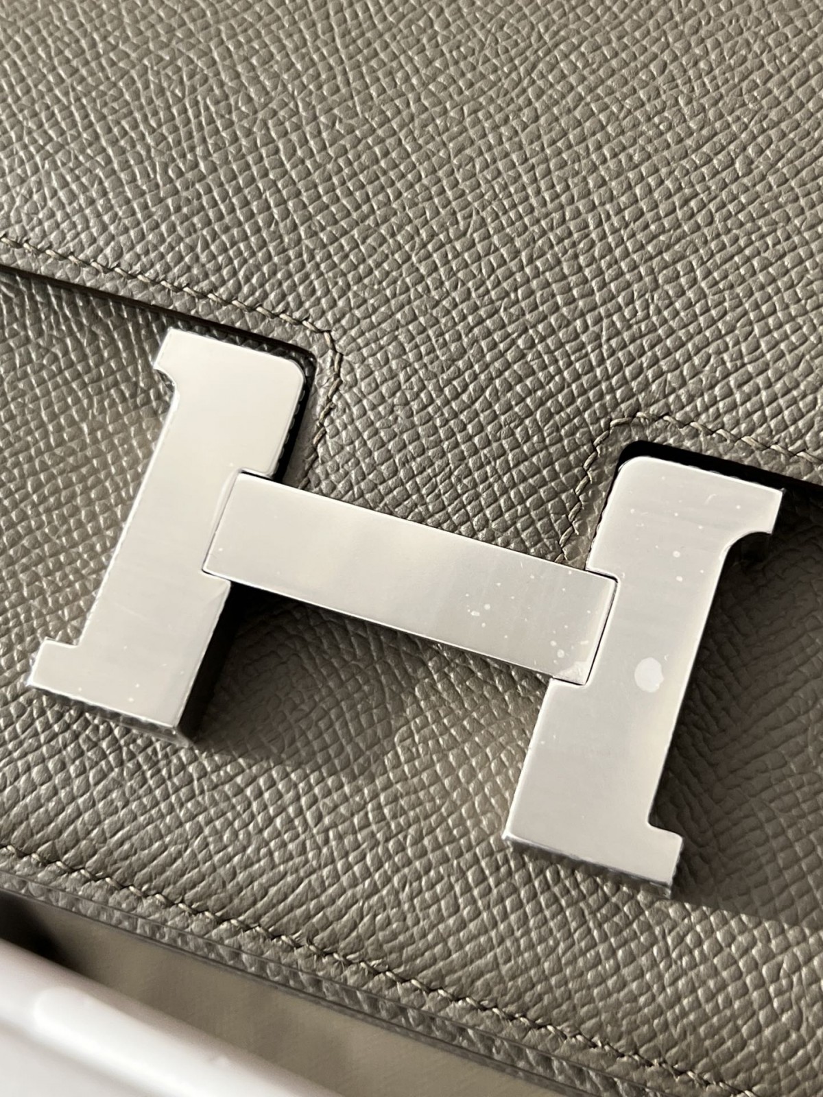 Shebag fully handmade Hermes Constance 19 in grey (2024 Oct updated)-Best Quality Fake designer Bag Review, Replica designer bag ru Shebag fully handmade Hermes Constance 19 in grey (2024 Oct updated)-Best Quality Fake designer Bag Review, Replica designer bag ru