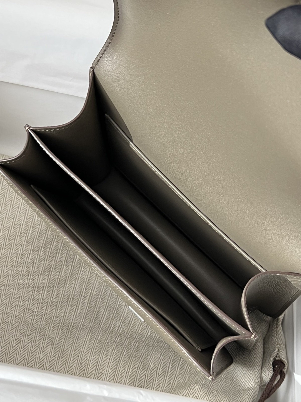 Shebag fully handmade Hermes Constance 19 in grey (2024 Oct updated)-Best Quality Fake designer Bag Review, Replica designer bag ru Shebag fully handmade Hermes Constance 19 in grey (2024 Oct updated)-Best Quality Fake designer Bag Review, Replica designer bag ru