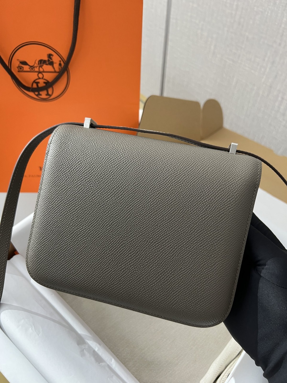 Shebag fully handmade Hermes Constance 19 in grey (2024 Oct updated)-Best Quality Fake designer Bag Review, Replica designer bag ru Shebag fully handmade Hermes Constance 19 in grey (2024 Oct updated)-Best Quality Fake designer Bag Review, Replica designer bag ru