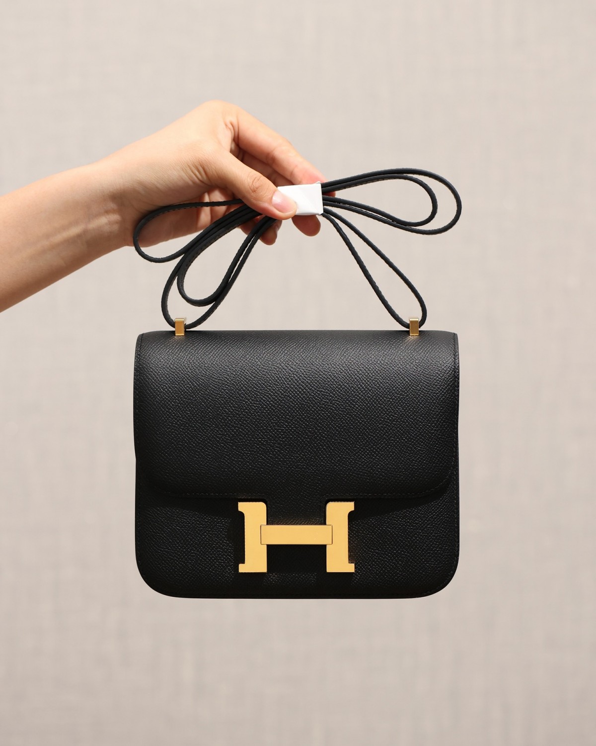 Shebag Hermes Constance 19 bag in black full review (2024 Oct updated)-Best Quality Fake designer Bag Review, Replica designer bag ru Shebag Hermes Constance 19 bag in black full review (2024 Oct updated)-Best Quality Fake designer Bag Review, Replica designer bag ru