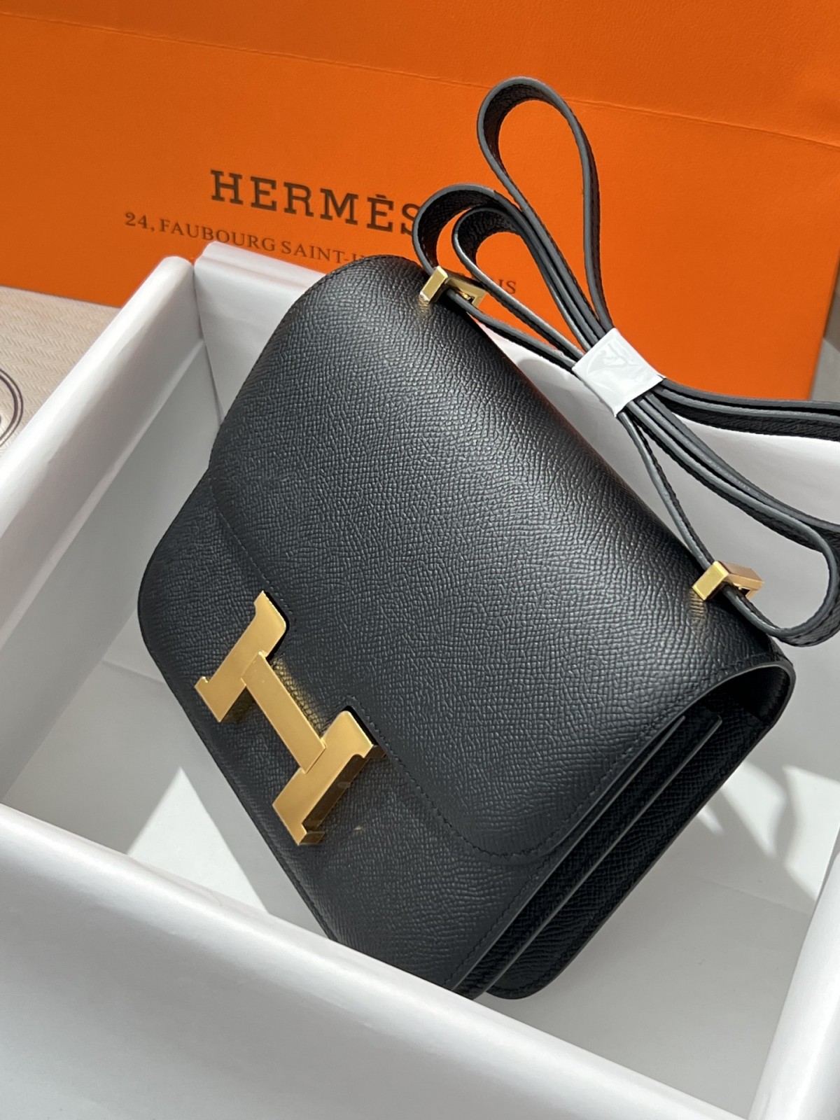 Shebag Hermes Constance 19 bag in black full review (2024 Oct updated)-Best Quality Fake designer Bag Review, Replica designer bag ru Shebag Hermes Constance 19 bag in black full review (2024 Oct updated)-Best Quality Fake designer Bag Review, Replica designer bag ru