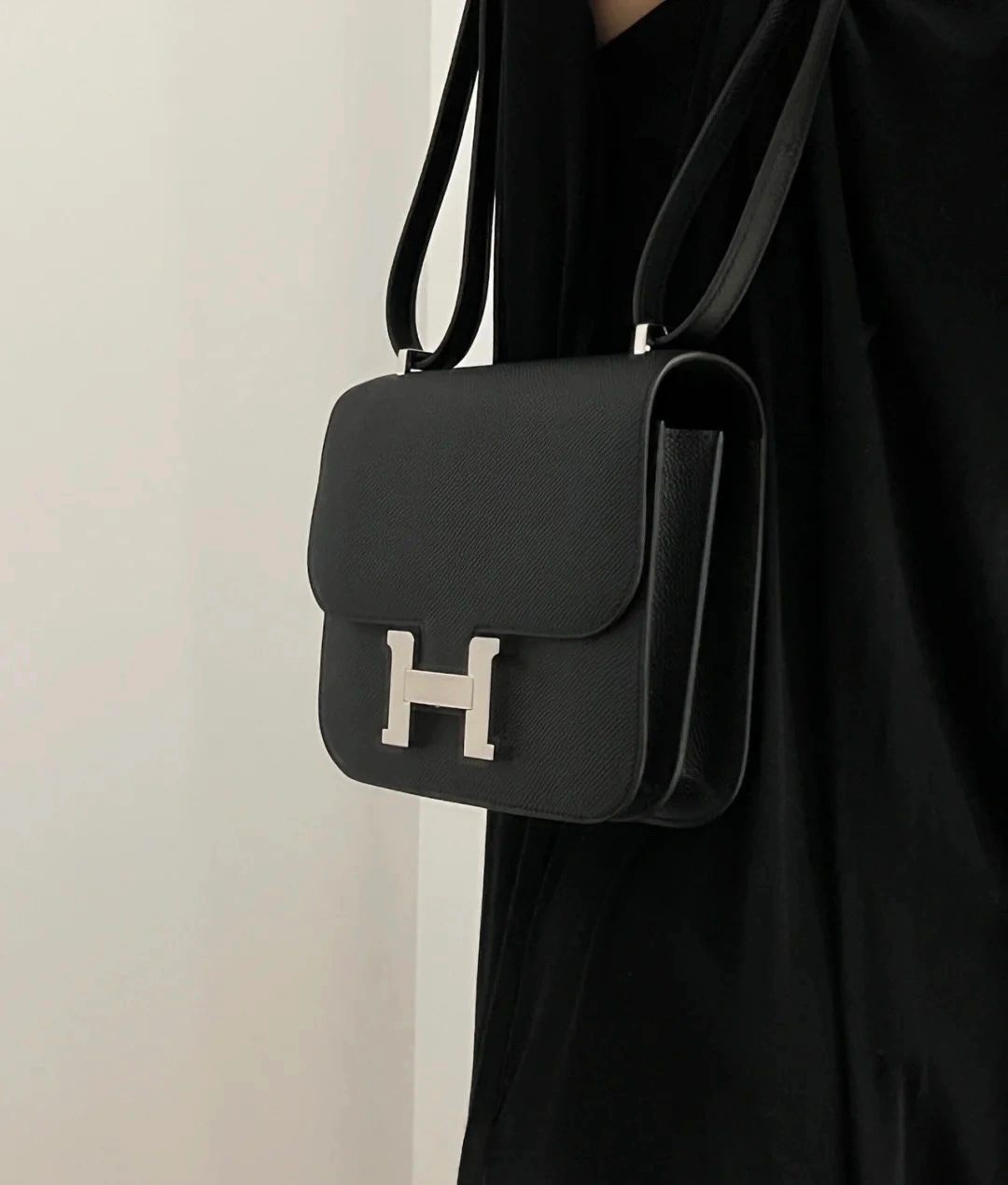 Shebag Hermes Constance 19 bag in black full review (2024 Oct updated)-Best Quality Fake designer Bag Review, Replica designer bag ru Shebag Hermes Constance 19 bag in black full review (2024 Oct updated)-Best Quality Fake designer Bag Review, Replica designer bag ru
