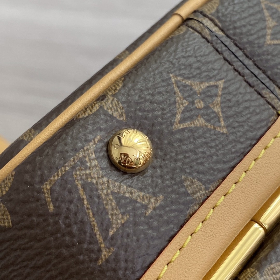 Shebag Louis Vuitton M43514 PETITE BOITE CHAPEAU full review (2024 Oct updated)-Best Quality Fake designer Bag Review, Replica designer bag ru