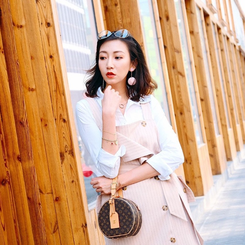 Shebag Louis Vuitton M43514 PETITE BOITE CHAPEAU full review (2024 Oct updated)-Best Quality Fake designer Bag Review, Replica designer bag ru