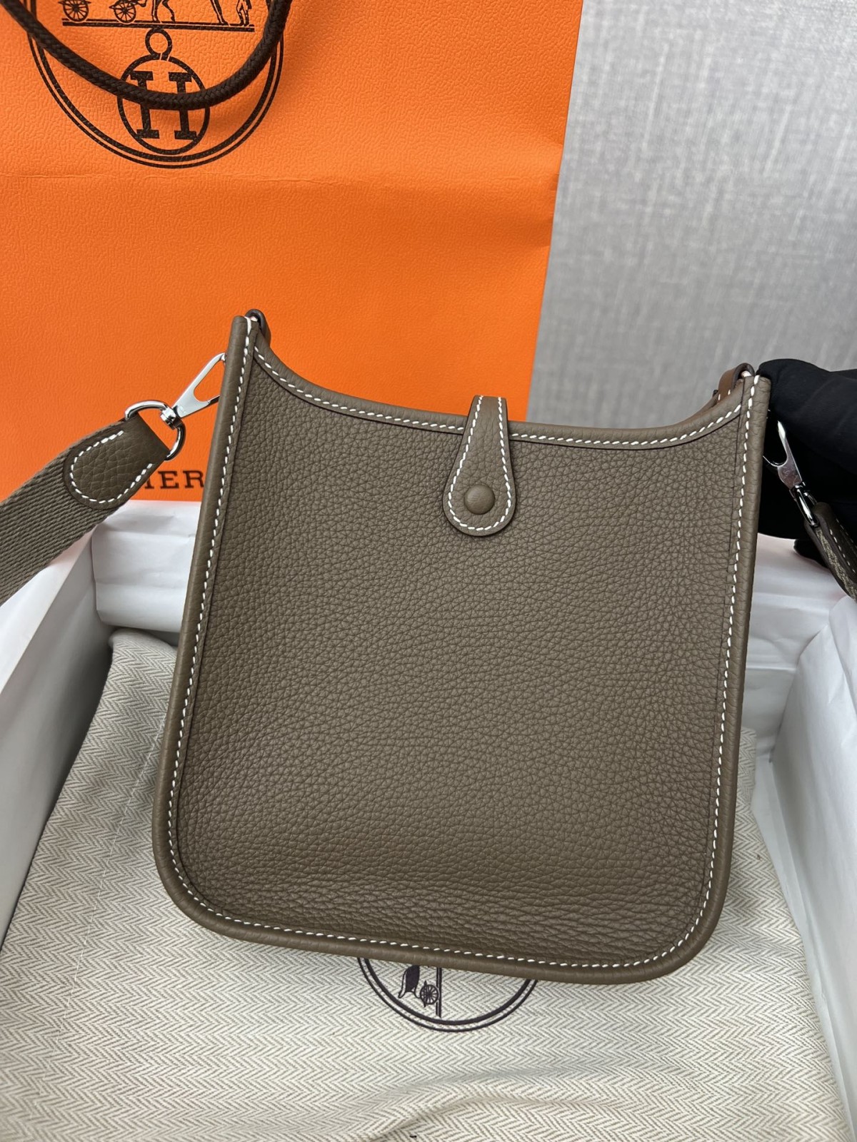Shebag full handmade Hermes Evelyn 16 grey silver full review(2024 Oct updated)-Best Quality Fake designer Bag Review, Replica designer bag ru