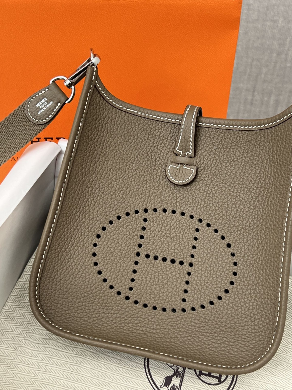 Shebag full handmade Hermes Evelyn 16 grey silver full review(2024 Oct updated)-Best Quality Fake designer Bag Review, Replica designer bag ru