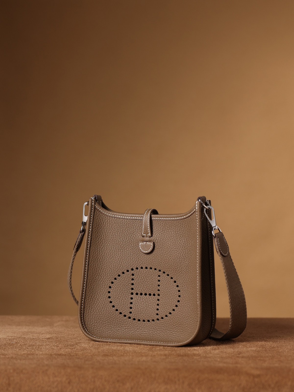 Shebag full handmade Hermes Evelyn 16 grey silver full review(2024 Oct updated)-Best Quality Fake designer Bag Review, Replica designer bag ru
