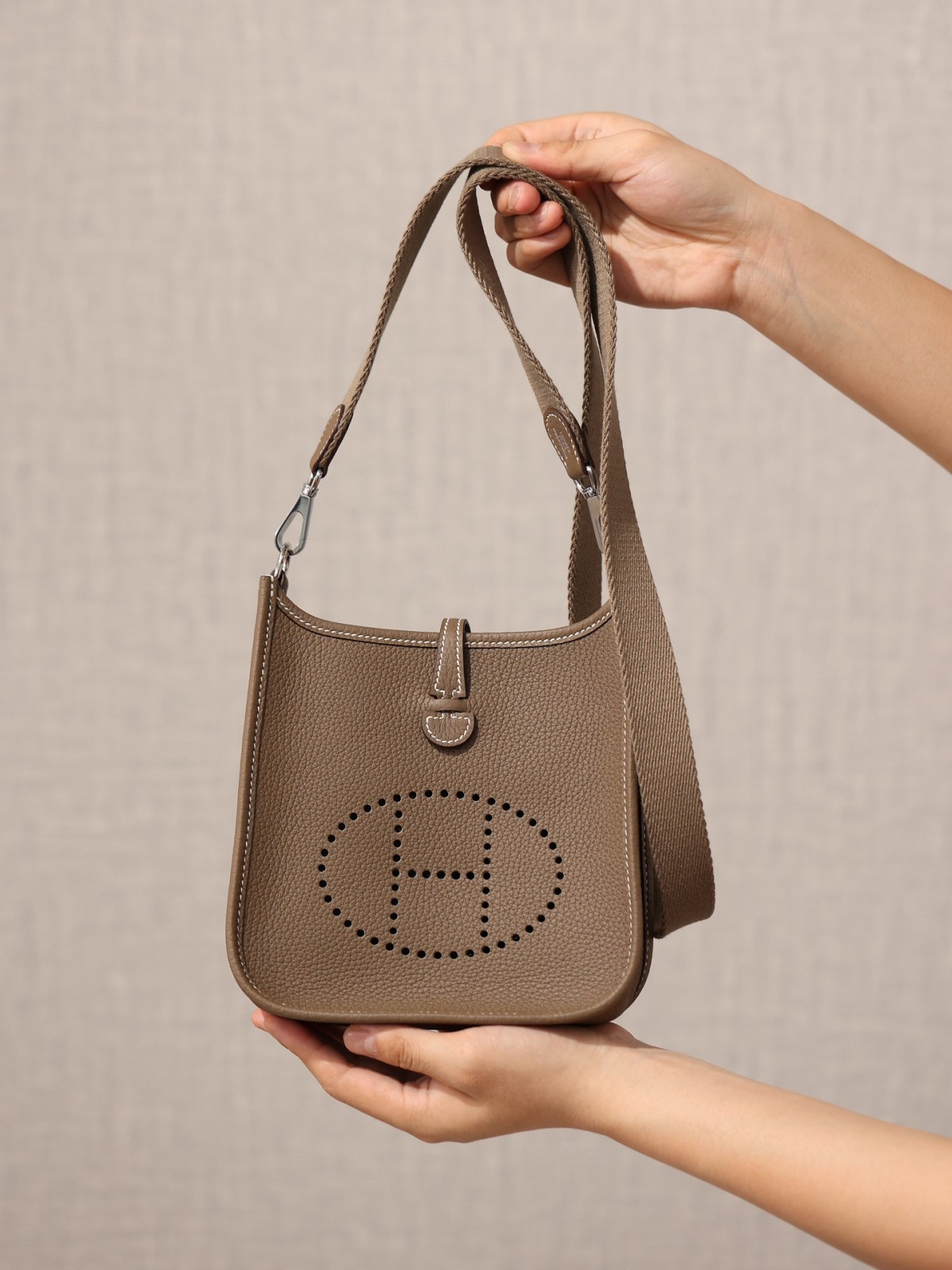 Shebag full handmade Hermes Evelyn 16 grey silver full review(2024 Oct updated)-Best Quality Fake designer Bag Review, Replica designer bag ru