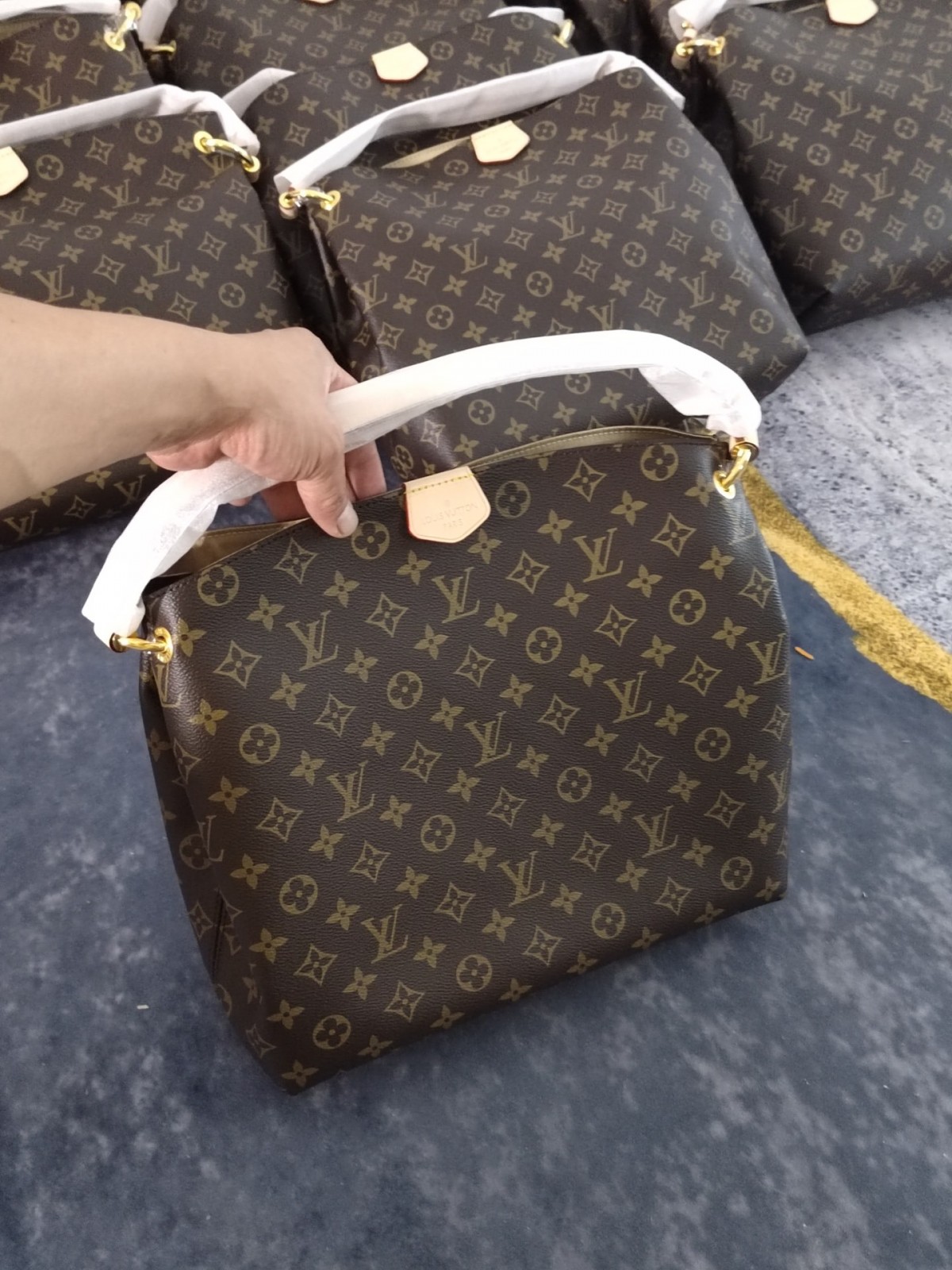 Shebag Louis Vuitton M43701 GRACEFUL small Bag full review （2024 NOV updated）-Best Quality Fake designer Bag Review, Replica designer bag ru