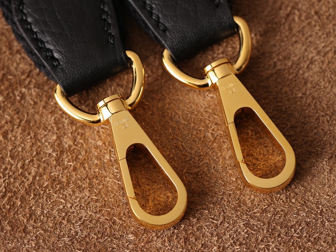 Shebag Hermes Evelyn 16 in black gold full review (2024 Nov updated)-Best Quality Fake designer Bag Review, Replica designer bag ru Shebag Hermes Evelyn 16 in black gold full review (2024 Nov updated)-Best Quality Fake designer Bag Review, Replica designer bag ru