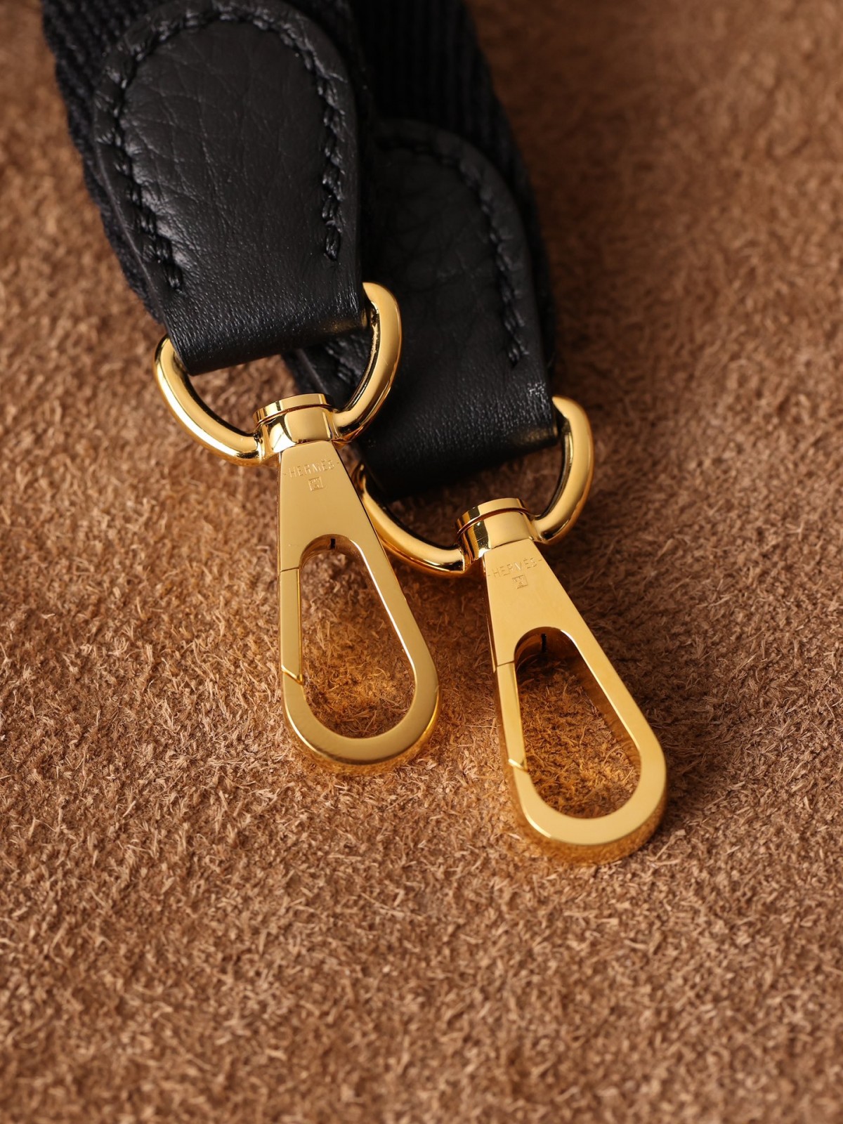 Shebag Hermes Evelyn 16 in black gold full review (2024 Nov updated)-Best Quality Fake designer Bag Review, Replica designer bag ru Shebag Hermes Evelyn 16 in black gold full review (2024 Nov updated)-Best Quality Fake designer Bag Review, Replica designer bag ru