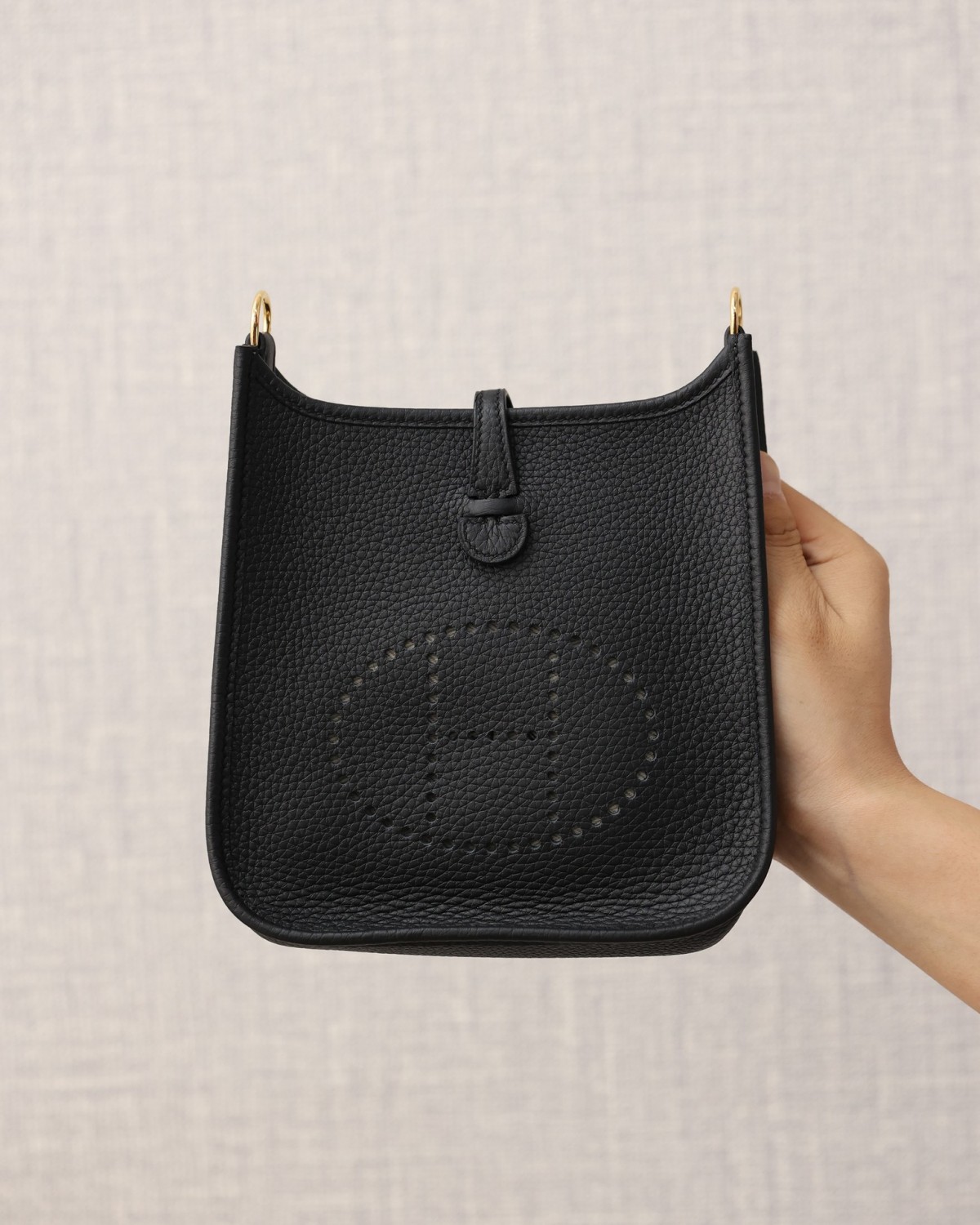 Shebag Hermes Evelyn 16 in black gold full review (2024 Nov updated)-Best Quality Fake designer Bag Review, Replica designer bag ru Shebag Hermes Evelyn 16 in black gold full review (2024 Nov updated)-Best Quality Fake designer Bag Review, Replica designer bag ru