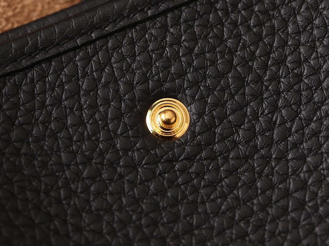 Shebag Hermes Evelyn 16 in black gold full review (2024 Nov updated)-Best Quality Fake designer Bag Review, Replica designer bag ru Shebag Hermes Evelyn 16 in black gold full review (2024 Nov updated)-Best Quality Fake designer Bag Review, Replica designer bag ru