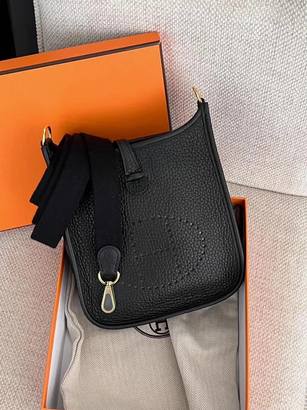 Shebag Hermes Evelyn 16 in black gold full review (2024 Nov updated)-Best Quality Fake designer Bag Review, Replica designer bag ru Shebag Hermes Evelyn 16 in black gold full review (2024 Nov updated)-Best Quality Fake designer Bag Review, Replica designer bag ru