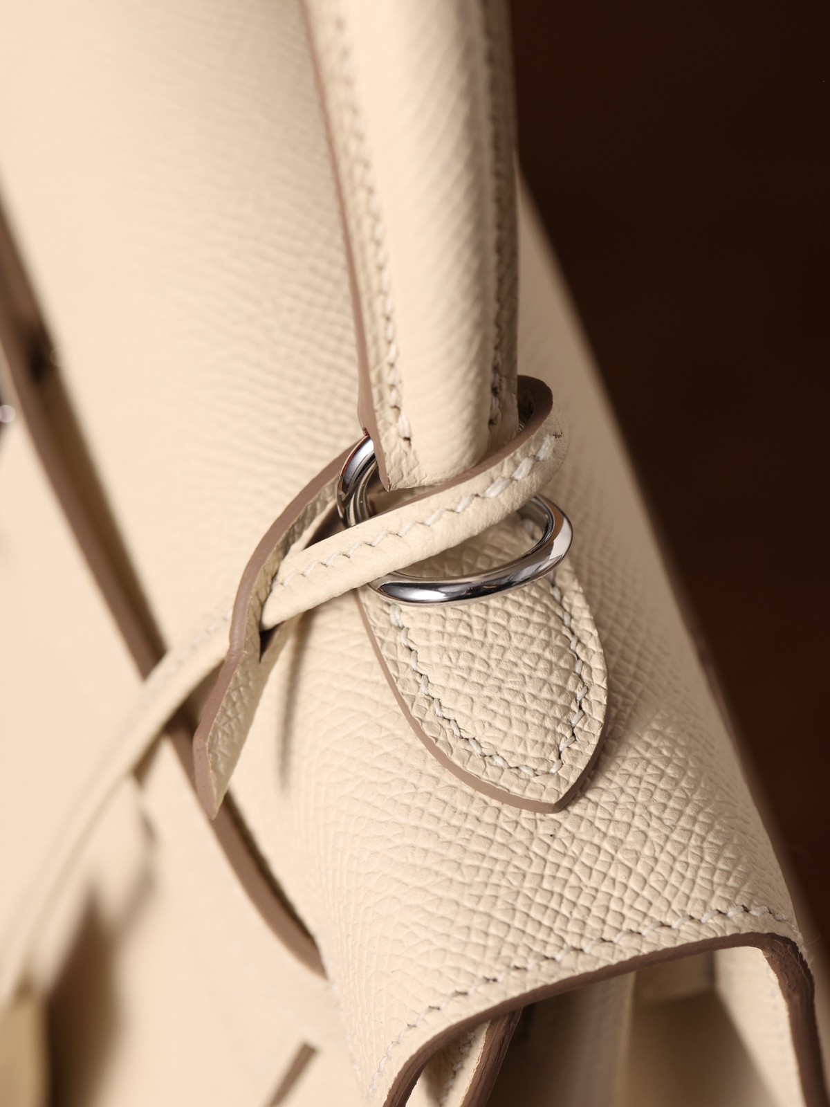 Shebag full handmade Hermes Kelly 25 in white Epsom leather full review (2024 Dec updated)-Best Quality Fake designer Bag Review, Replica designer bag ru Shebag full handmade Hermes Kelly 25 in white Epsom leather full review (2024 Dec updated)-Best Quality Fake designer Bag Review, Replica designer bag ru