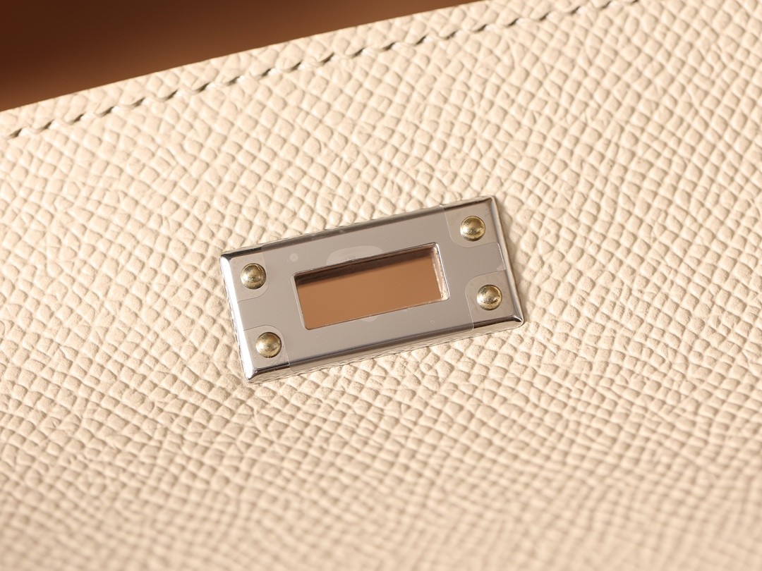 Shebag full handmade Hermes Kelly 25 in white Epsom leather full review (2024 Dec updated)-Best Quality Fake designer Bag Review, Replica designer bag ru Shebag full handmade Hermes Kelly 25 in white Epsom leather full review (2024 Dec updated)-Best Quality Fake designer Bag Review, Replica designer bag ru