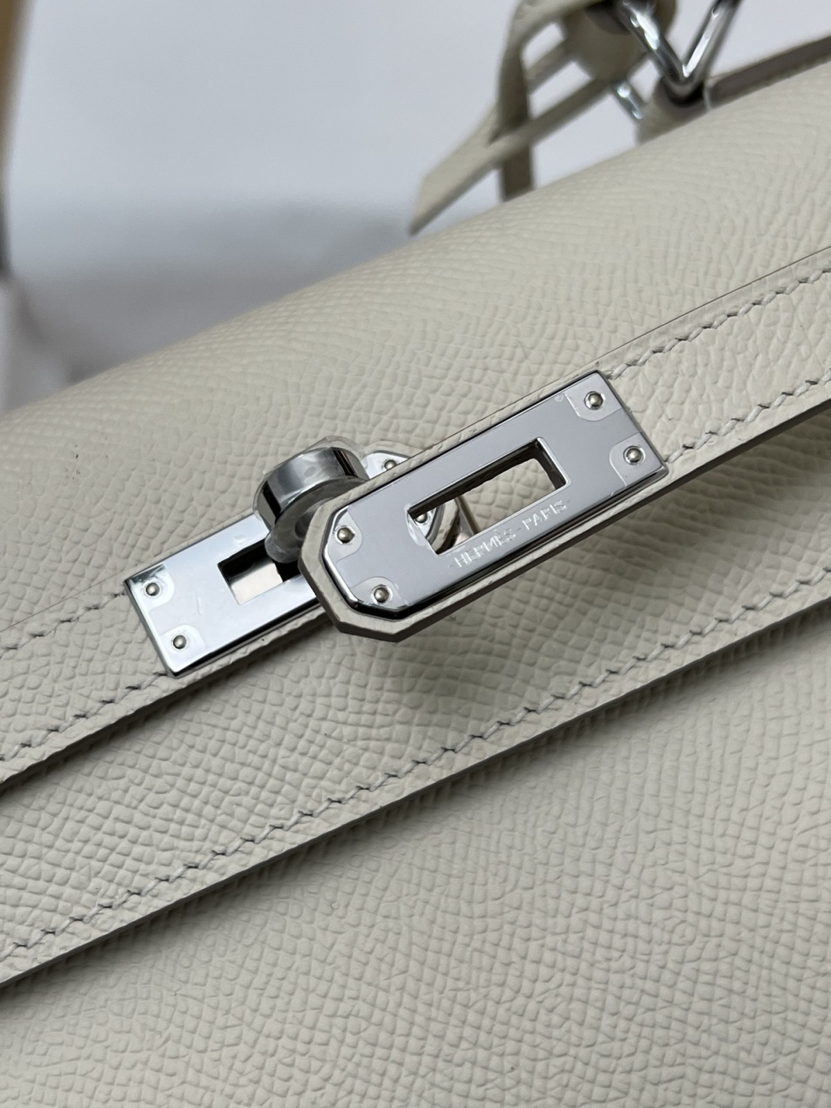 Shebag full handmade Hermes Kelly 25 in white Epsom leather full review (2024 Dec updated)-Best Quality Fake designer Bag Review, Replica designer bag ru Shebag full handmade Hermes Kelly 25 in white Epsom leather full review (2024 Dec updated)-Best Quality Fake designer Bag Review, Replica designer bag ru