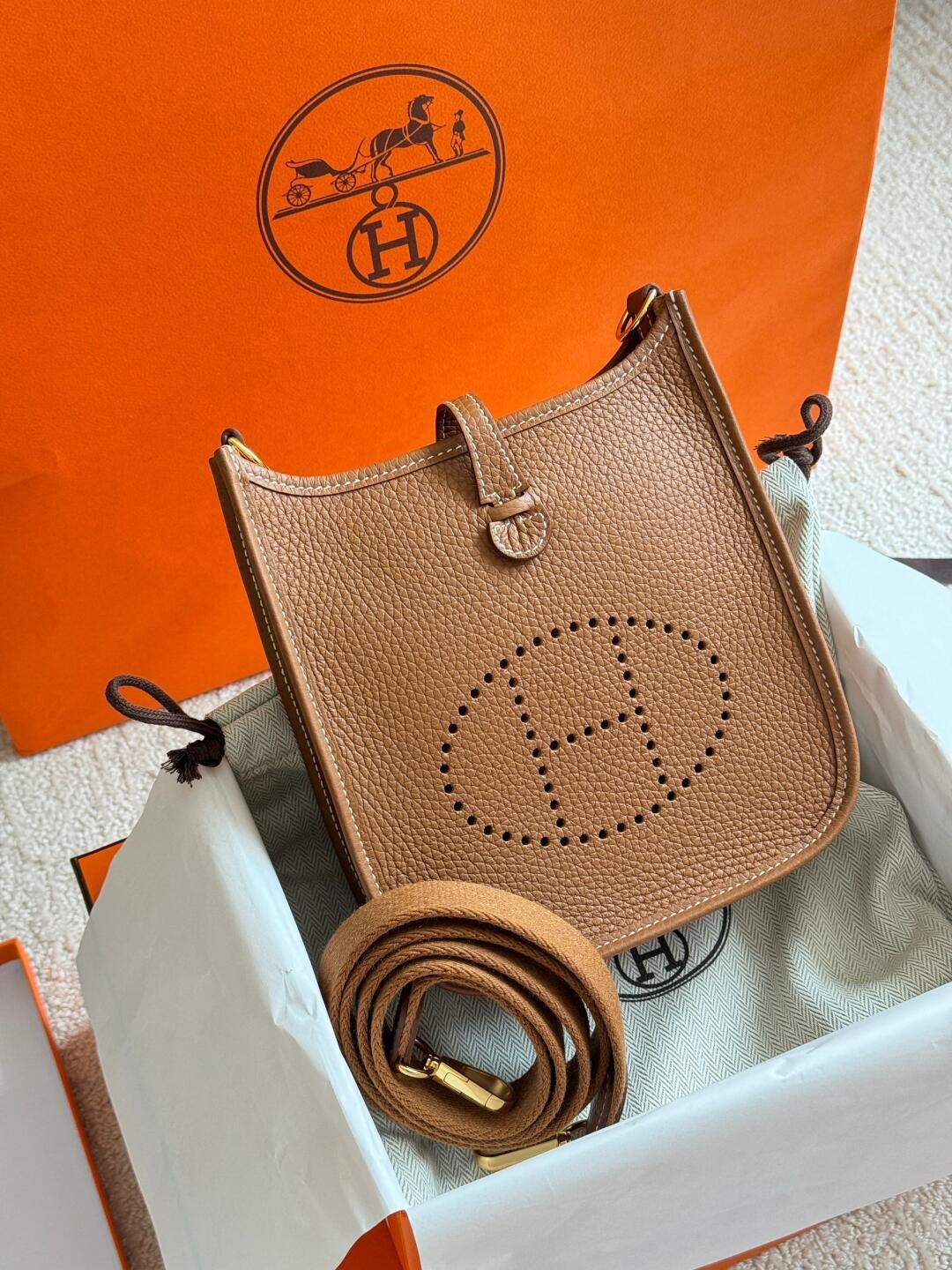 Shebag fully handmade Hermes evelyn 16 bag big review (2024 Dec updated)-Best Quality Fake designer Bag Review, Replica designer bag ru Shebag fully handmade Hermes evelyn 16 bag big review (2024 Dec updated)-Best Quality Fake designer Bag Review, Replica designer bag ru
