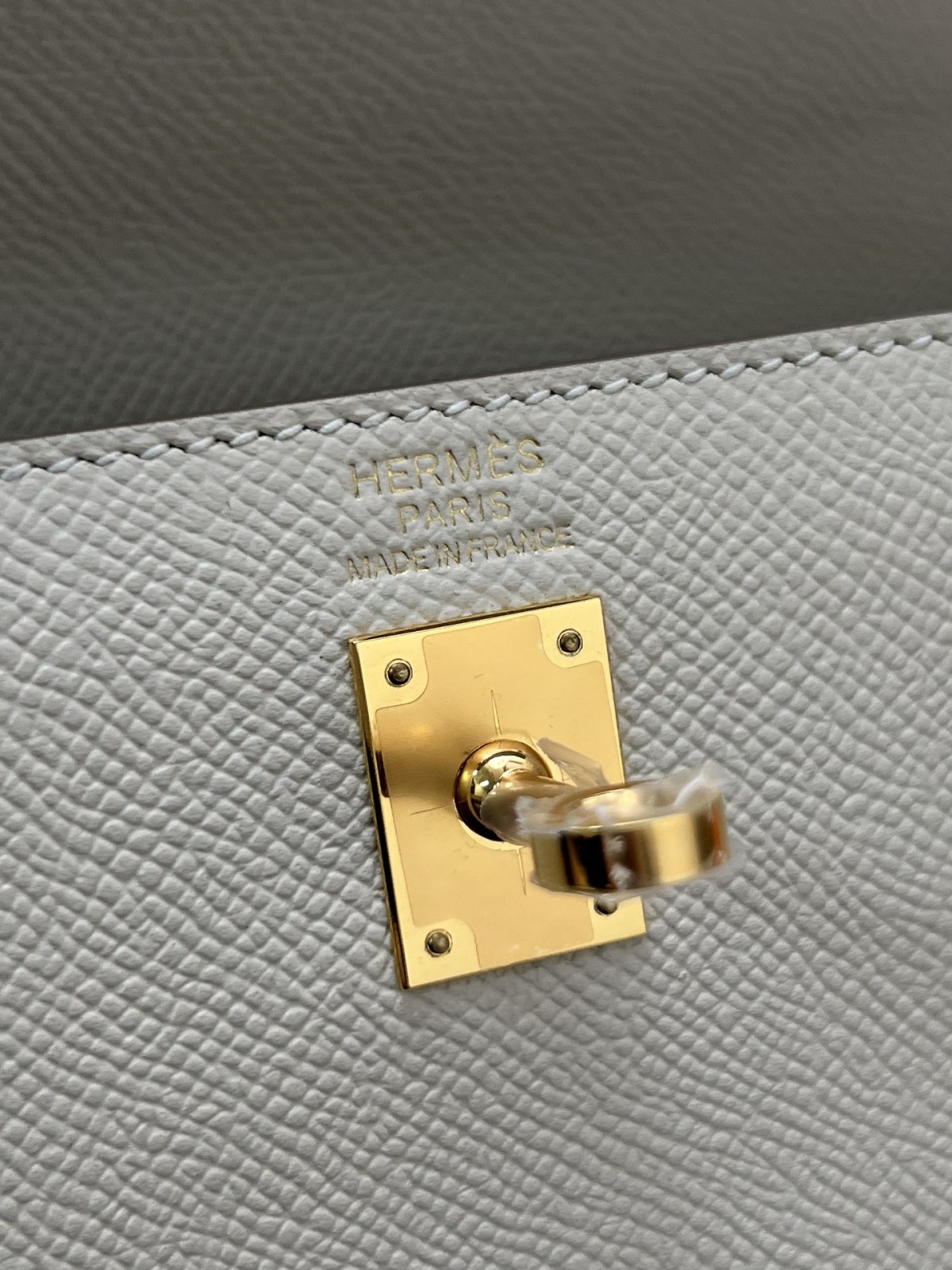 Shebag 15% off!And Hermes Kelly 25 snow white bag in gold hardware fully hand made review (2024 Dec updated)-Best Quality Fake designer Bag Review, Replica designer bag ru Shebag 15% off!And Hermes Kelly 25 snow white bag in gold hardware fully hand made review (2024 Dec updated)-Best Quality Fake designer Bag Review, Replica designer bag ru