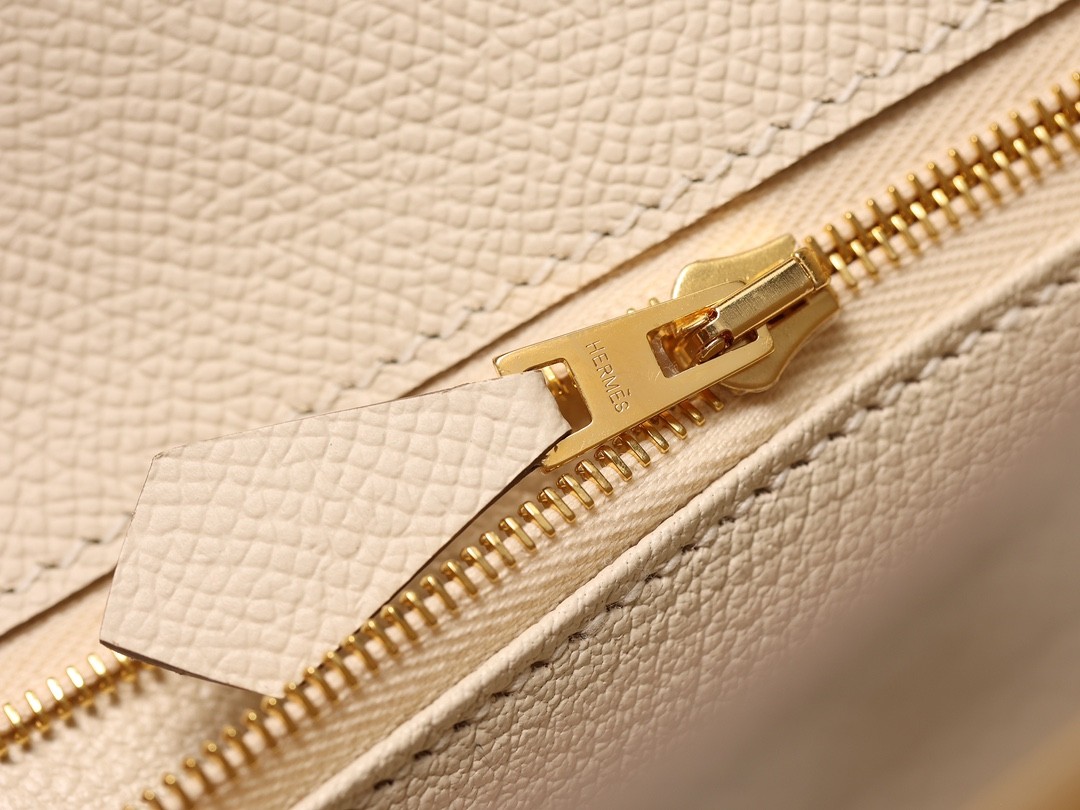 Shebag 15% off!And Hermes Kelly 25 snow white bag in gold hardware fully hand made review (2024 Dec updated)-Best Quality Fake designer Bag Review, Replica designer bag ru Shebag 15% off!And Hermes Kelly 25 snow white bag in gold hardware fully hand made review (2024 Dec updated)-Best Quality Fake designer Bag Review, Replica designer bag ru