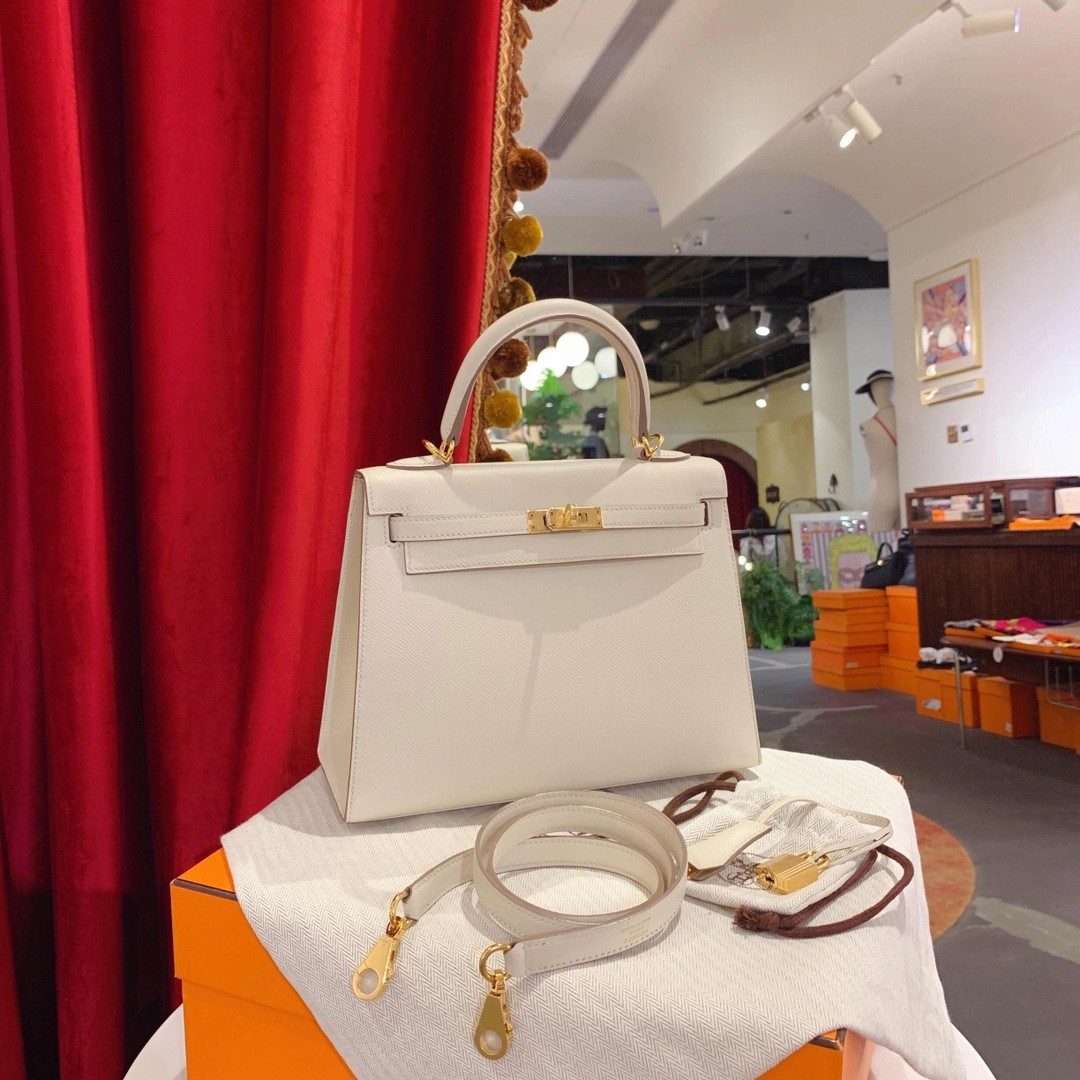 Shebag 15% off!And Hermes Kelly 25 snow white bag in gold hardware fully hand made review (2024 Dec updated)-Best Quality Fake designer Bag Review, Replica designer bag ru Shebag 15% off!And Hermes Kelly 25 snow white bag in gold hardware fully hand made review (2024 Dec updated)-Best Quality Fake designer Bag Review, Replica designer bag ru
