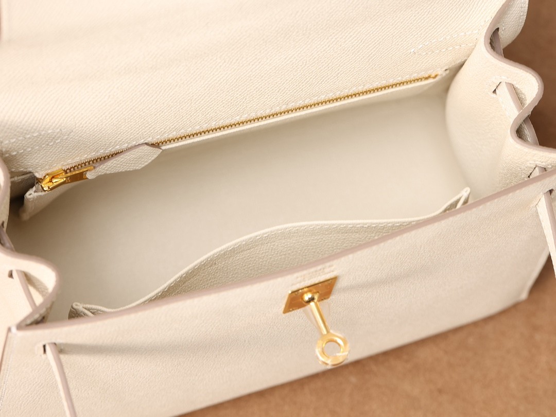 Shebag 15% off!And Hermes Kelly 25 snow white bag in gold hardware fully hand made review (2024 Dec updated)-Best Quality Fake designer Bag Review, Replica designer bag ru Shebag 15% off!And Hermes Kelly 25 snow white bag in gold hardware fully hand made review (2024 Dec updated)-Best Quality Fake designer Bag Review, Replica designer bag ru