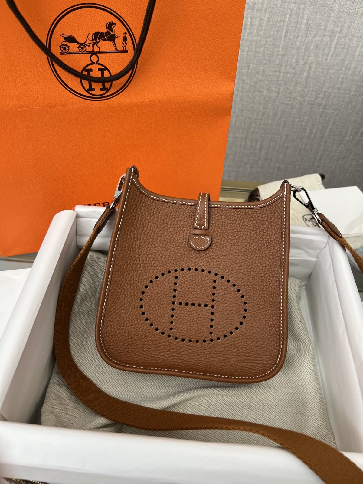 Shebag 15% off！And Shebag fully handmade Hermes Evelyn 16 bag in brown review （2024 Dec updated）-Best Quality Fake designer Bag Review, Replica designer bag ru