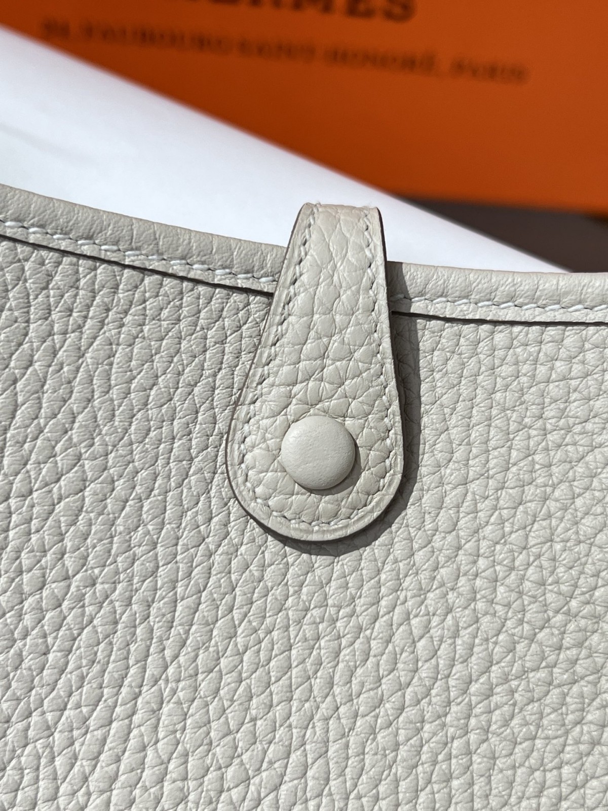 What a beautiful SnowWhite！Shebag fully hand made Hermes Evelyn 16 Togo leather bag（2024 Dec updated）-Best Quality Fake designer Bag Review, Replica designer bag ru