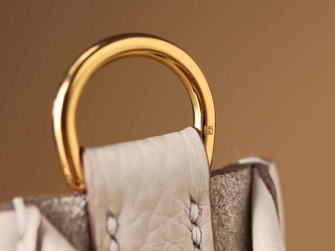 What a beautiful SnowWhite！Shebag fully hand made Hermes Evelyn 16 Togo leather bag（2024 Dec updated）-Best Quality Fake designer Bag Review, Replica designer bag ru