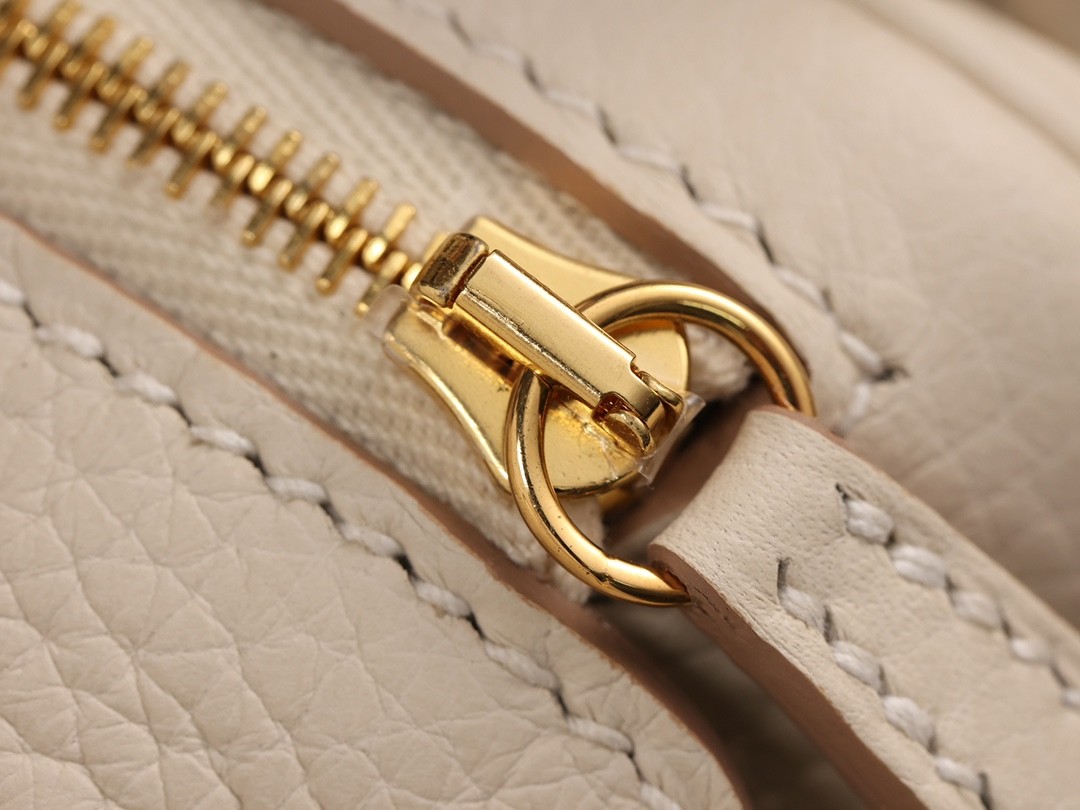Shebag Lindy 19 bag snow white gold in togo leather review (2024 Dec updated)-Best Quality Fake designer Bag Review, Replica designer bag ru Shebag Lindy 19 bag snow white gold in togo leather review (2024 Dec updated)-Best Quality Fake designer Bag Review, Replica designer bag ru