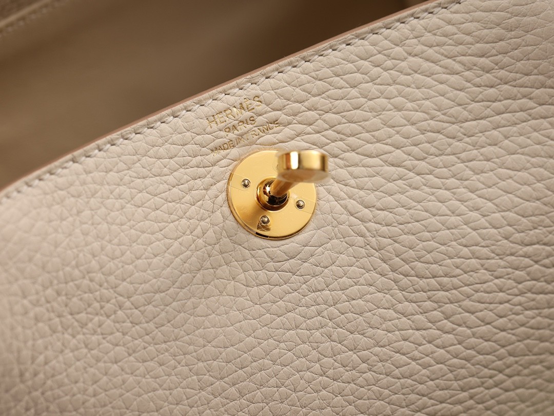 Shebag Lindy 19 bag snow white gold in togo leather review (2024 Dec updated)-Best Quality Fake designer Bag Review, Replica designer bag ru Shebag Lindy 19 bag snow white gold in togo leather review (2024 Dec updated)-Best Quality Fake designer Bag Review, Replica designer bag ru