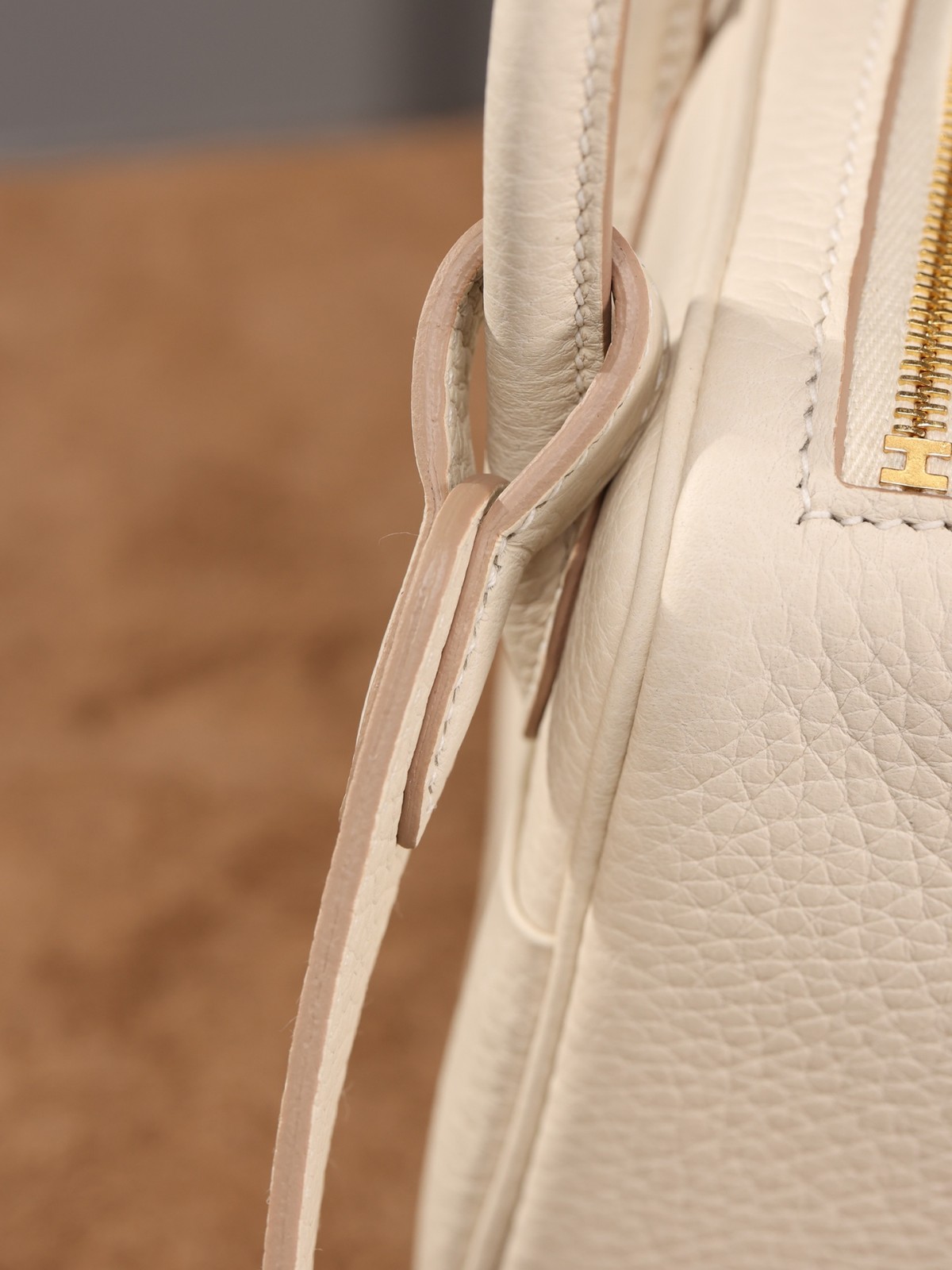 Shebag Lindy 19 bag snow white gold in togo leather review (2024 Dec updated)-Best Quality Fake designer Bag Review, Replica designer bag ru Shebag Lindy 19 bag snow white gold in togo leather review (2024 Dec updated)-Best Quality Fake designer Bag Review, Replica designer bag ru