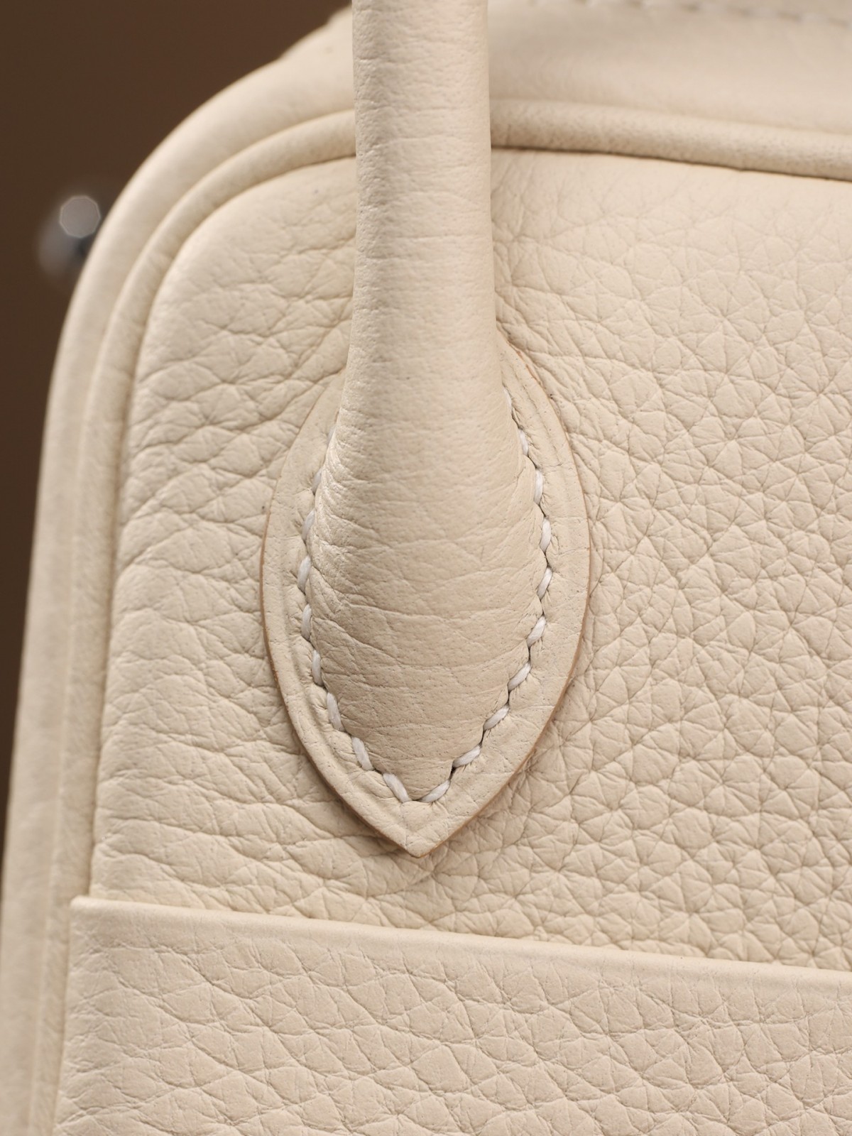 Shebag Lindy 19 bag snow white gold in togo leather review (2024 Dec updated)-Best Quality Fake designer Bag Review, Replica designer bag ru Shebag Lindy 19 bag snow white gold in togo leather review (2024 Dec updated)-Best Quality Fake designer Bag Review, Replica designer bag ru