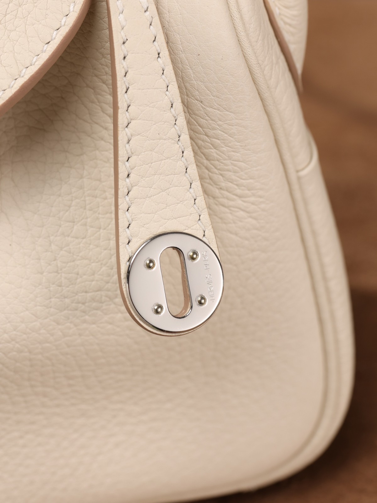 Shebag Lindy 19 bag snow white gold in togo leather review (2024 Dec updated)-Best Quality Fake designer Bag Review, Replica designer bag ru Shebag Lindy 19 bag snow white gold in togo leather review (2024 Dec updated)-Best Quality Fake designer Bag Review, Replica designer bag ru