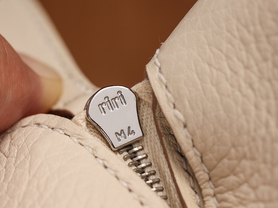Shebag Lindy 19 bag snow white gold in togo leather review (2024 Dec updated)-Best Quality Fake designer Bag Review, Replica designer bag ru Shebag Lindy 19 bag snow white gold in togo leather review (2024 Dec updated)-Best Quality Fake designer Bag Review, Replica designer bag ru