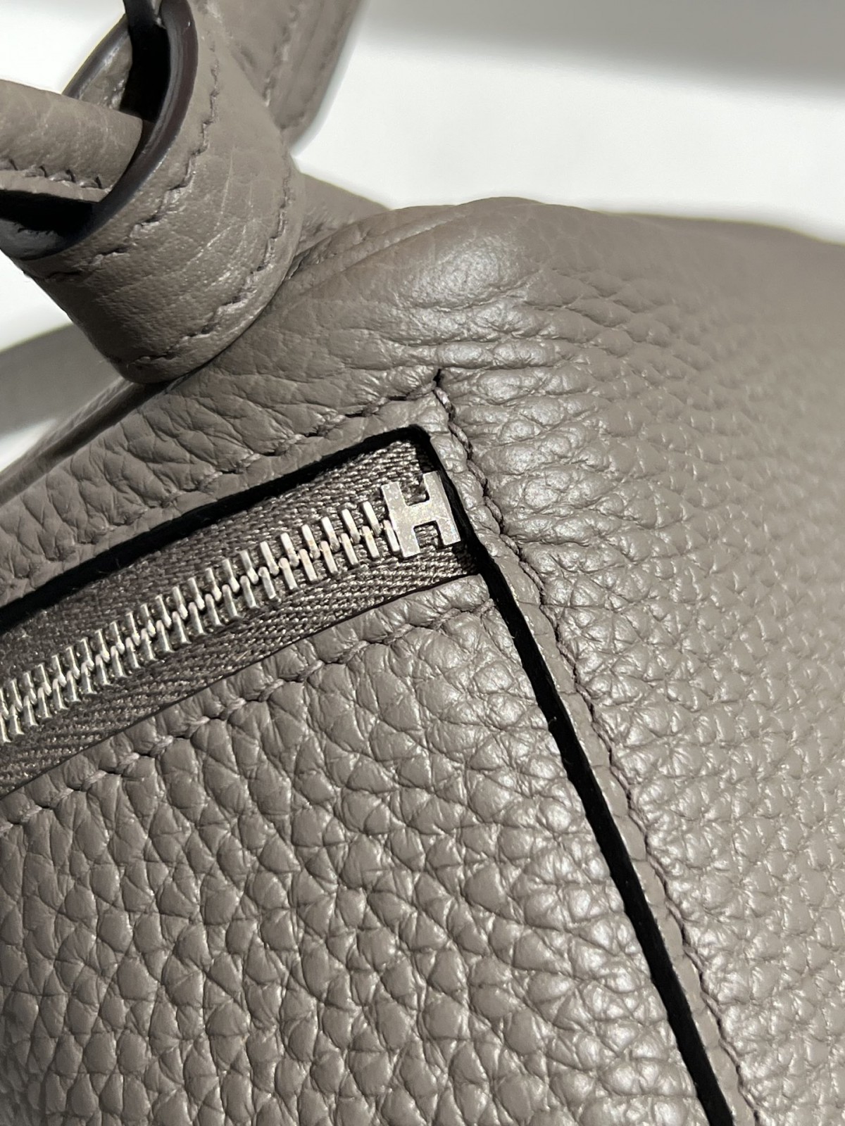 Shebag fully handmade Hermes Lindy 19 bag in grey review(2024 Dec updated)-Best Quality Fake designer Bag Review, Replica designer bag ru