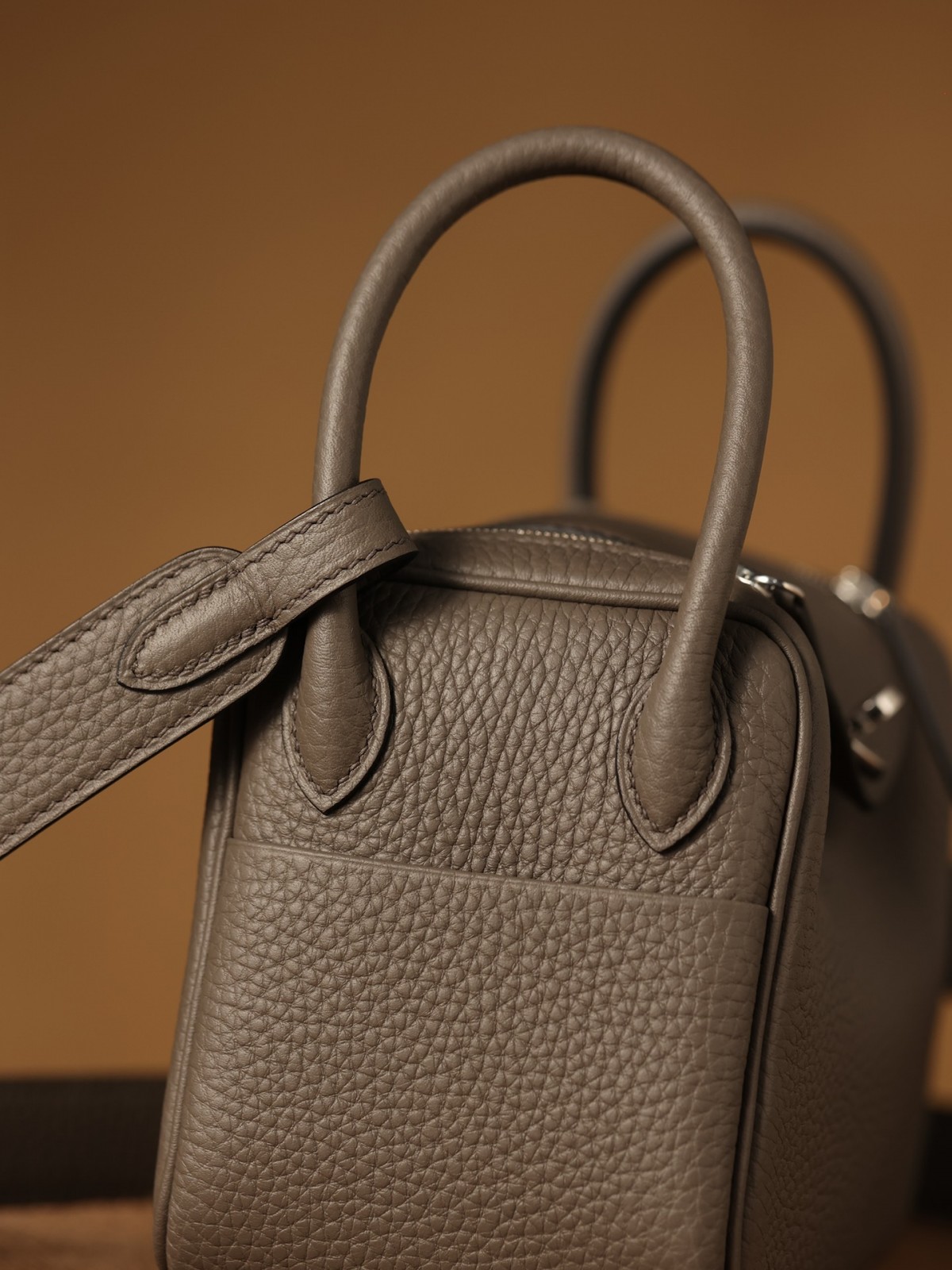 Shebag fully handmade Hermes Lindy 19 bag in grey review(2024 Dec updated)-Best Quality Fake designer Bag Review, Replica designer bag ru