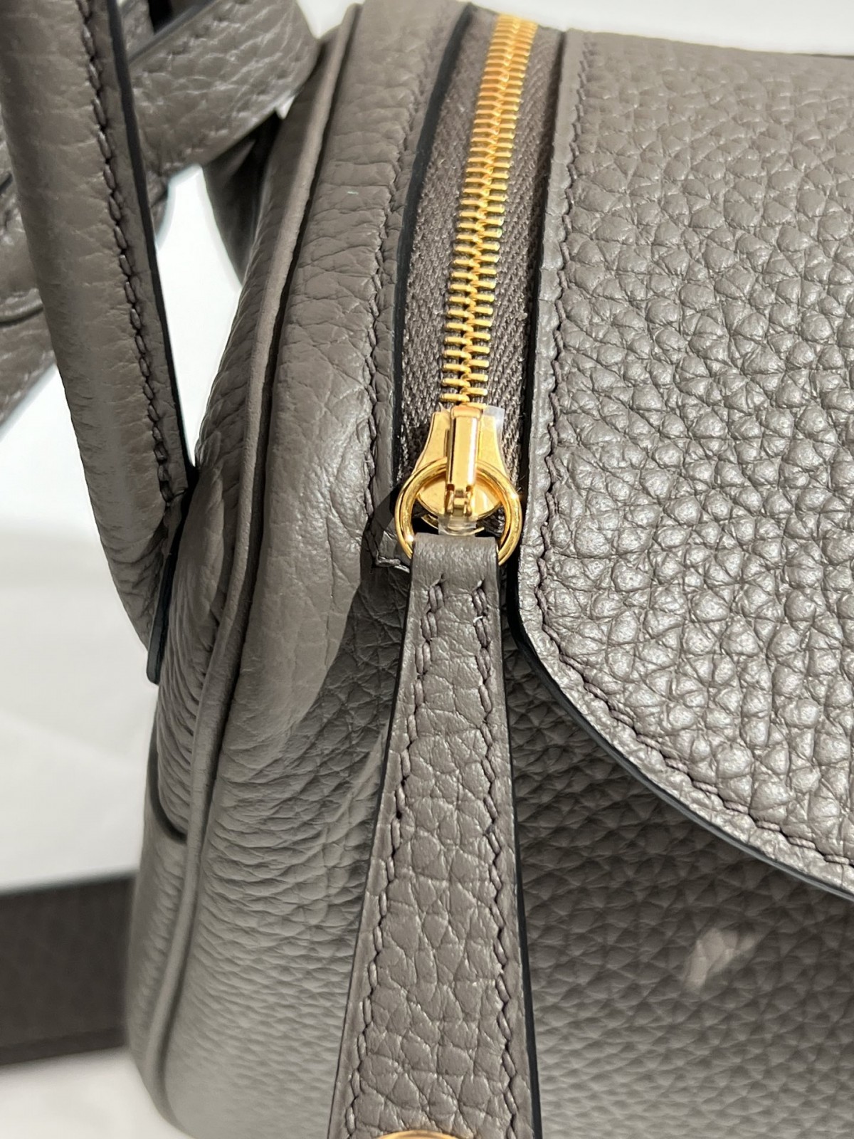 Shebag fully handmade Hermes Lindy 19 bag in grey review(2024 Dec updated)-Best Quality Fake designer Bag Review, Replica designer bag ru