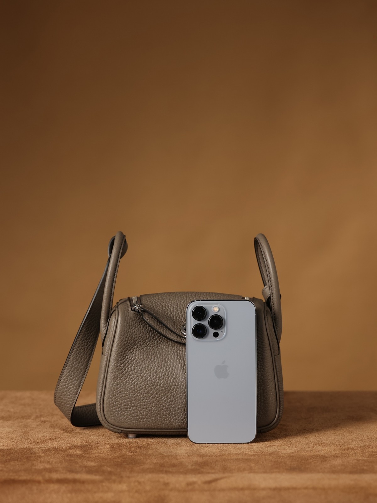 Shebag fully handmade Hermes Lindy 19 bag in grey review(2024 Dec updated)-Best Quality Fake designer Bag Review, Replica designer bag ru