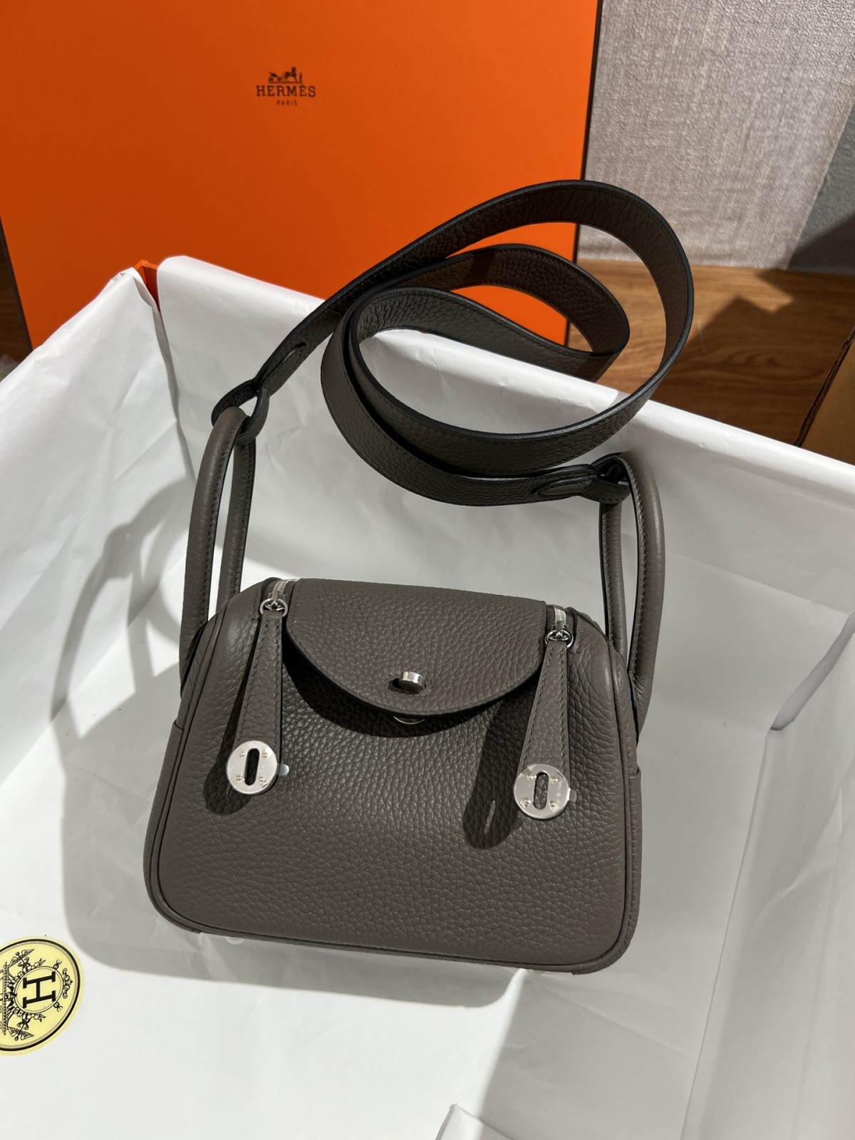Shebag fully handmade Hermes Lindy 19 bag in grey review(2024 Dec updated)-Best Quality Fake designer Bag Review, Replica designer bag ru