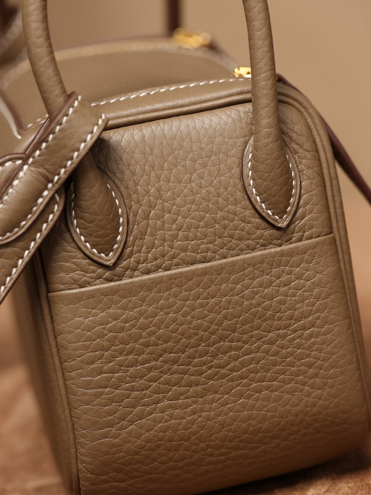 Shebag Hermes Mini Lindy 19 bag review grey with togo leather (2024 Dec updated)-Best Quality Fake designer Bag Review, Replica designer bag ru
